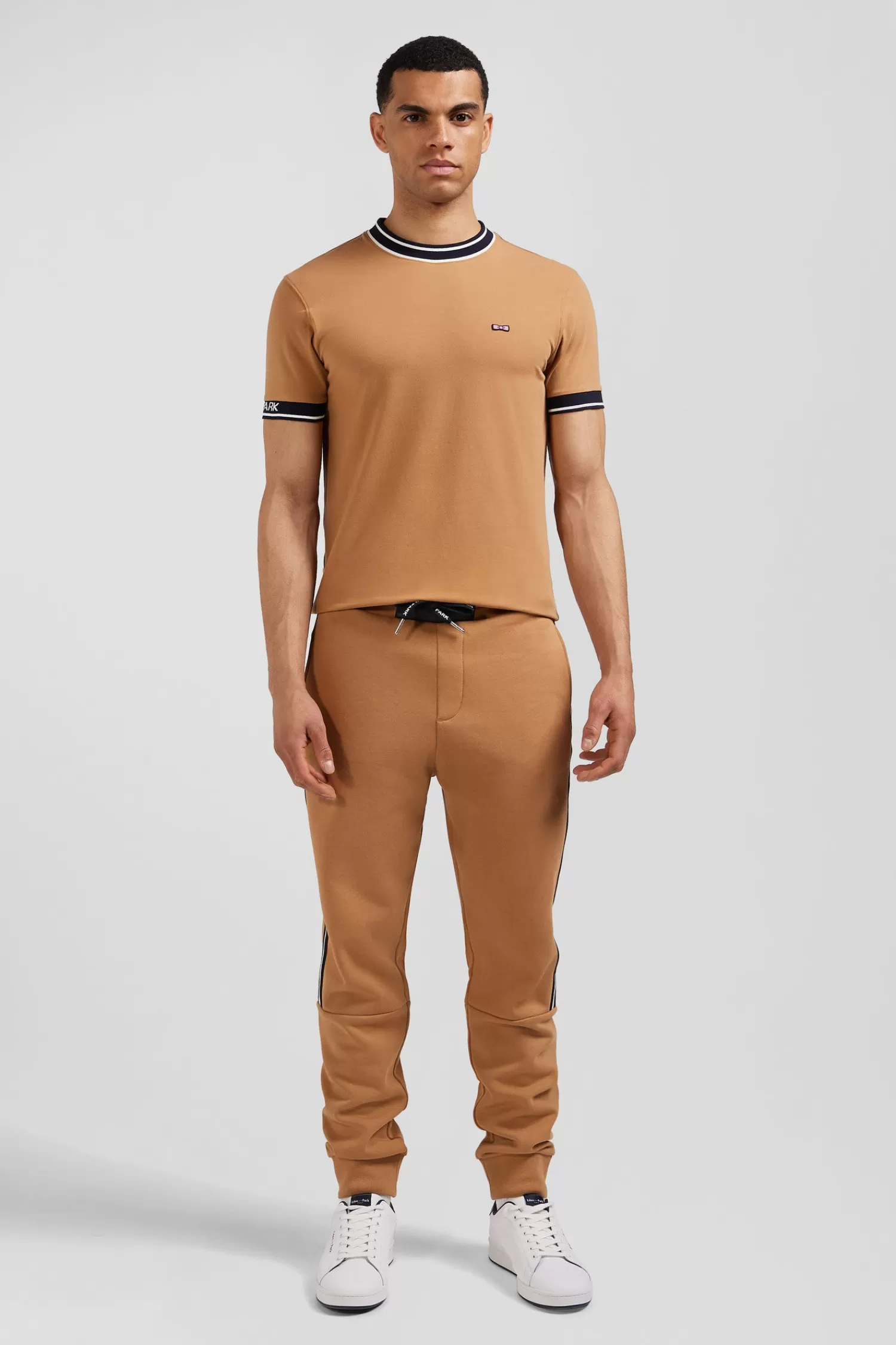 Eden Park Regular camel mixed cotton jogging bottoms with striped trim< Pants