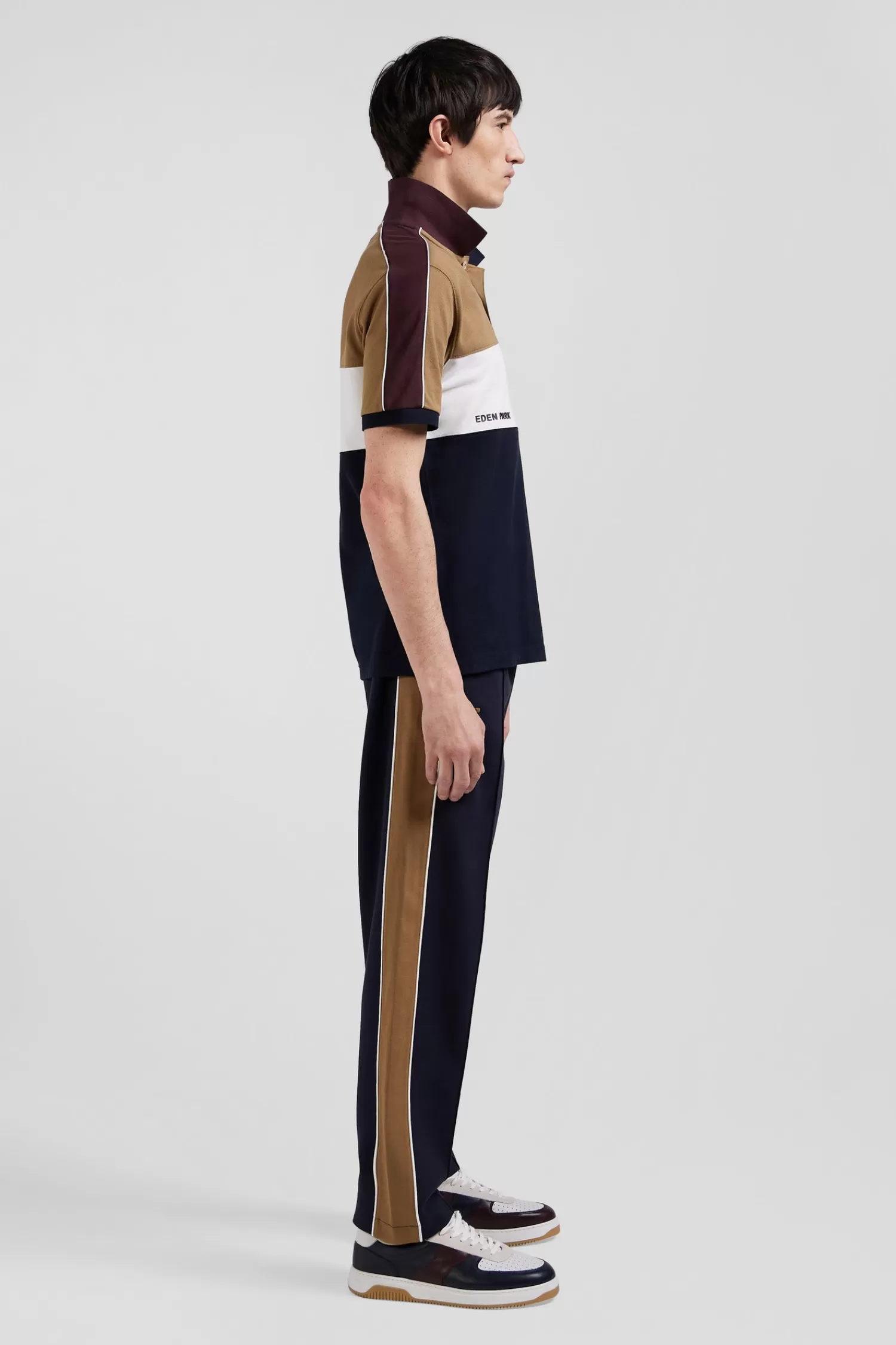 Eden Park Regular camel tricolor short-sleeved cotton piqué polo shirt with lettering< Polos