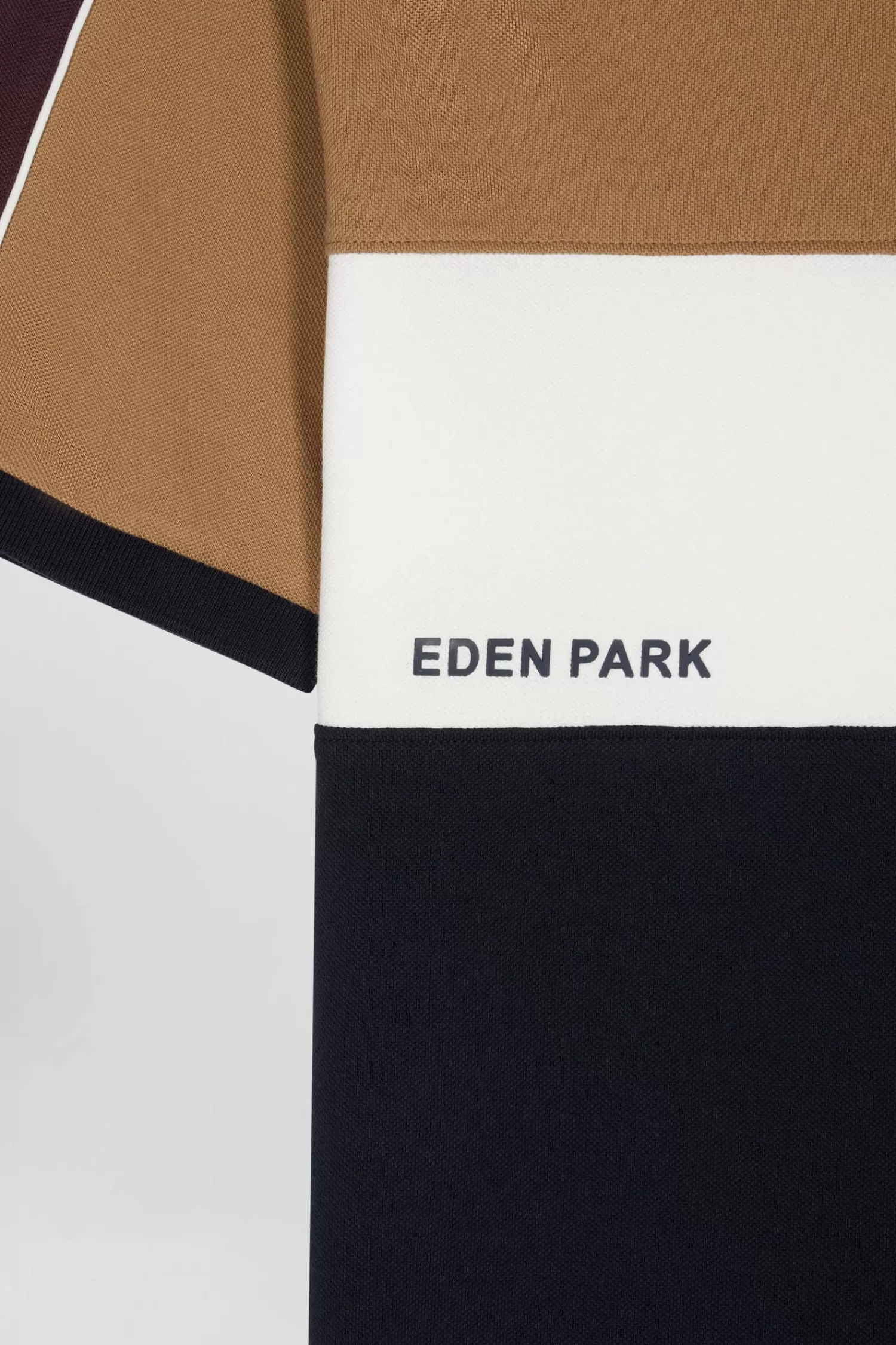 Eden Park Regular camel tricolor short-sleeved cotton piqué polo shirt with lettering< Polos