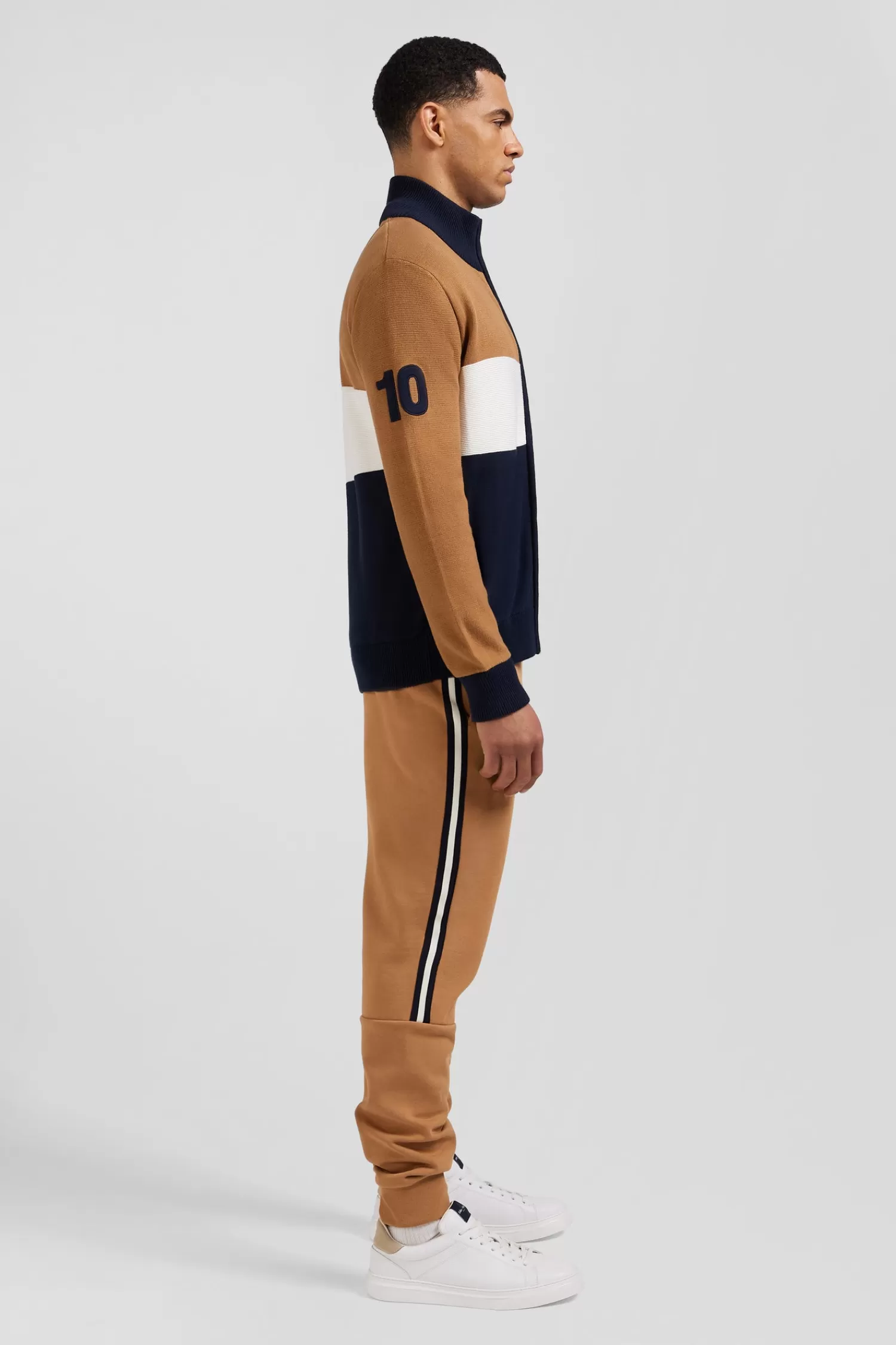 Eden Park Regular camel tricolour high collar zipped cardigan with N°10 embroidery and knit patterns< Cardigans