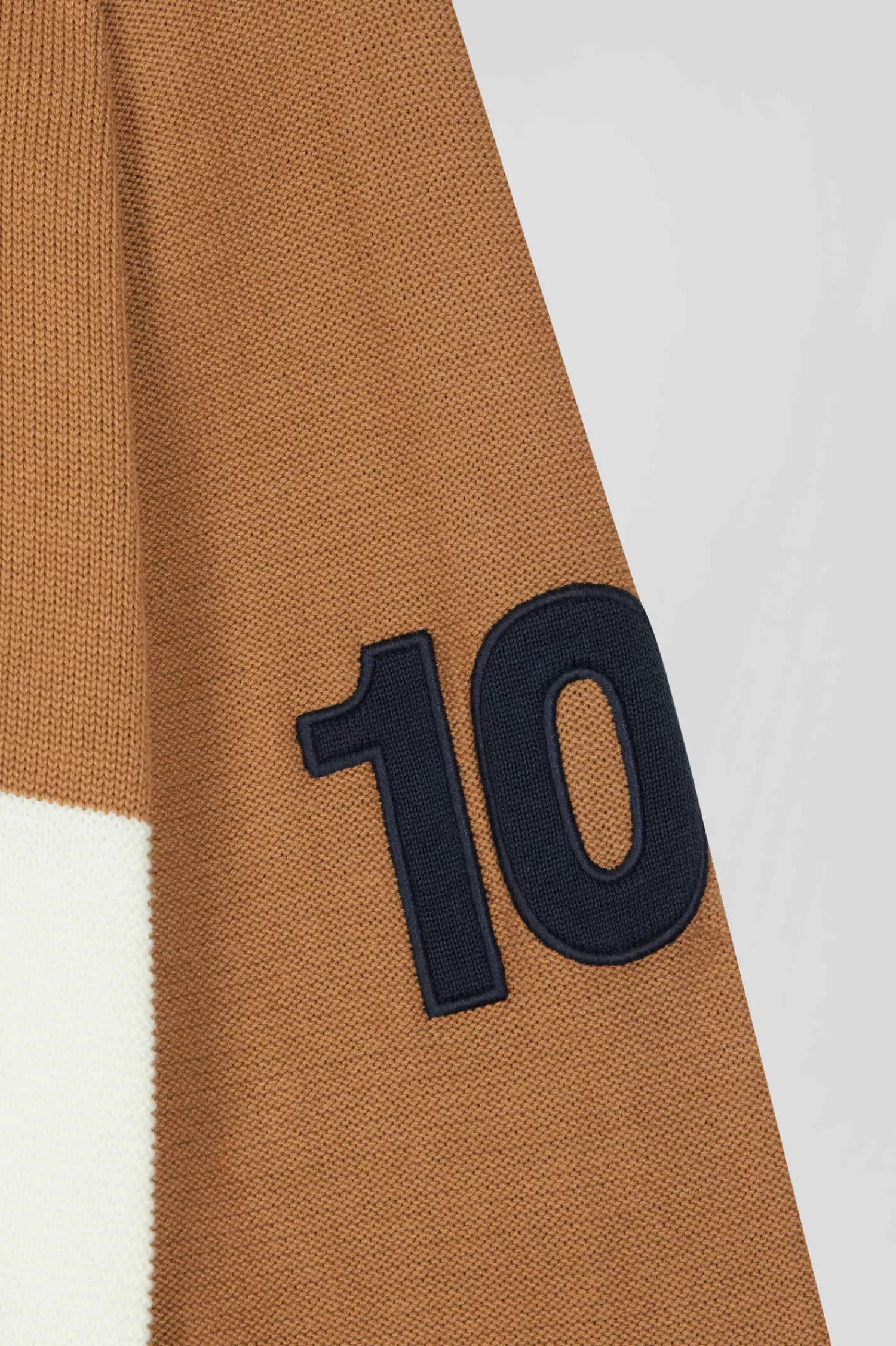 Eden Park Regular camel tricolour high collar zipped cardigan with N°10 embroidery and knit patterns< Cardigans