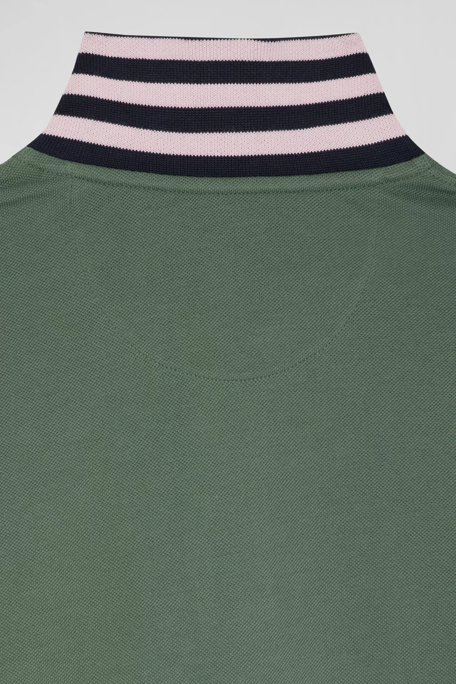 Eden Park Regular green short-sleeved cotton piqué polo shirt with contrasting details< Polos