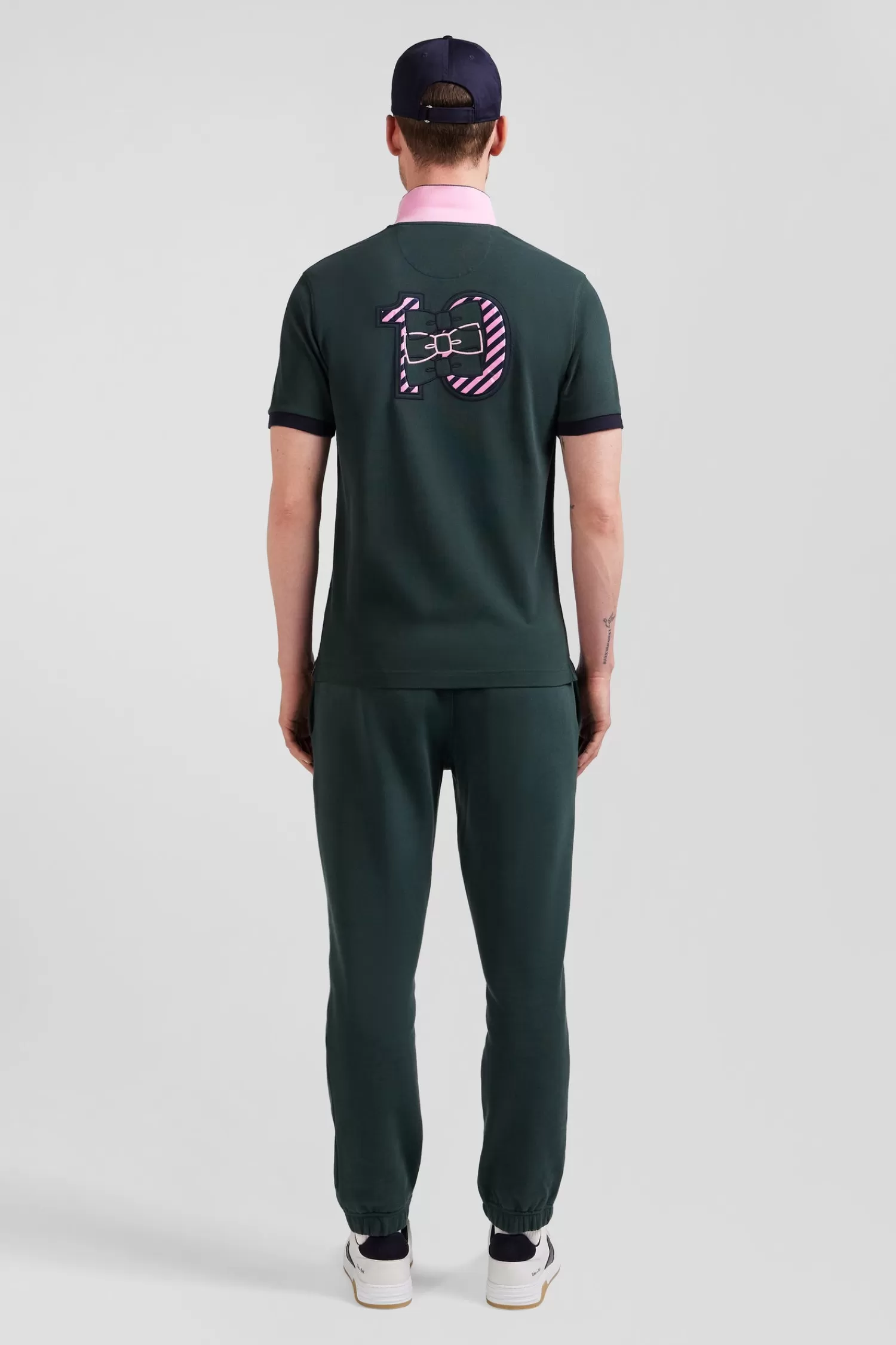 Eden Park Regular green short-sleeved cotton piqué polo shirt with striped embroidery< Polos