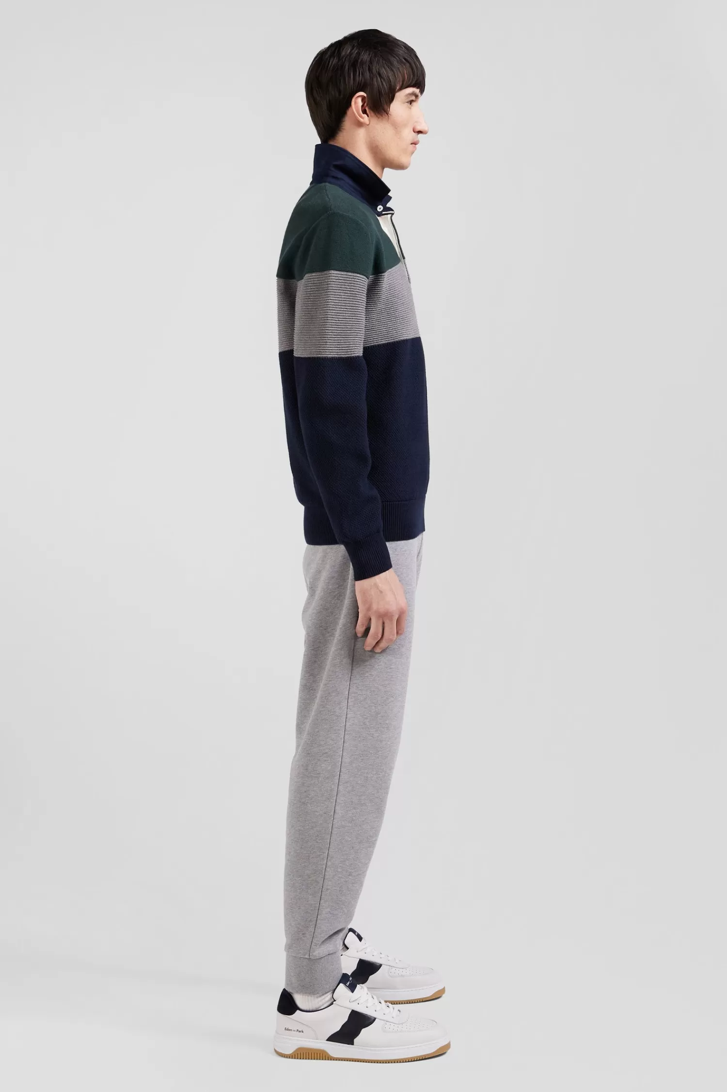 regular_green_wool_and_cotton_jumper_with_knit_patterns_and_rugby_shirt_collar_4.webp Eden Park Regular green wool and cotton jumper with knit patterns and rugby shirt collar< Sweaters