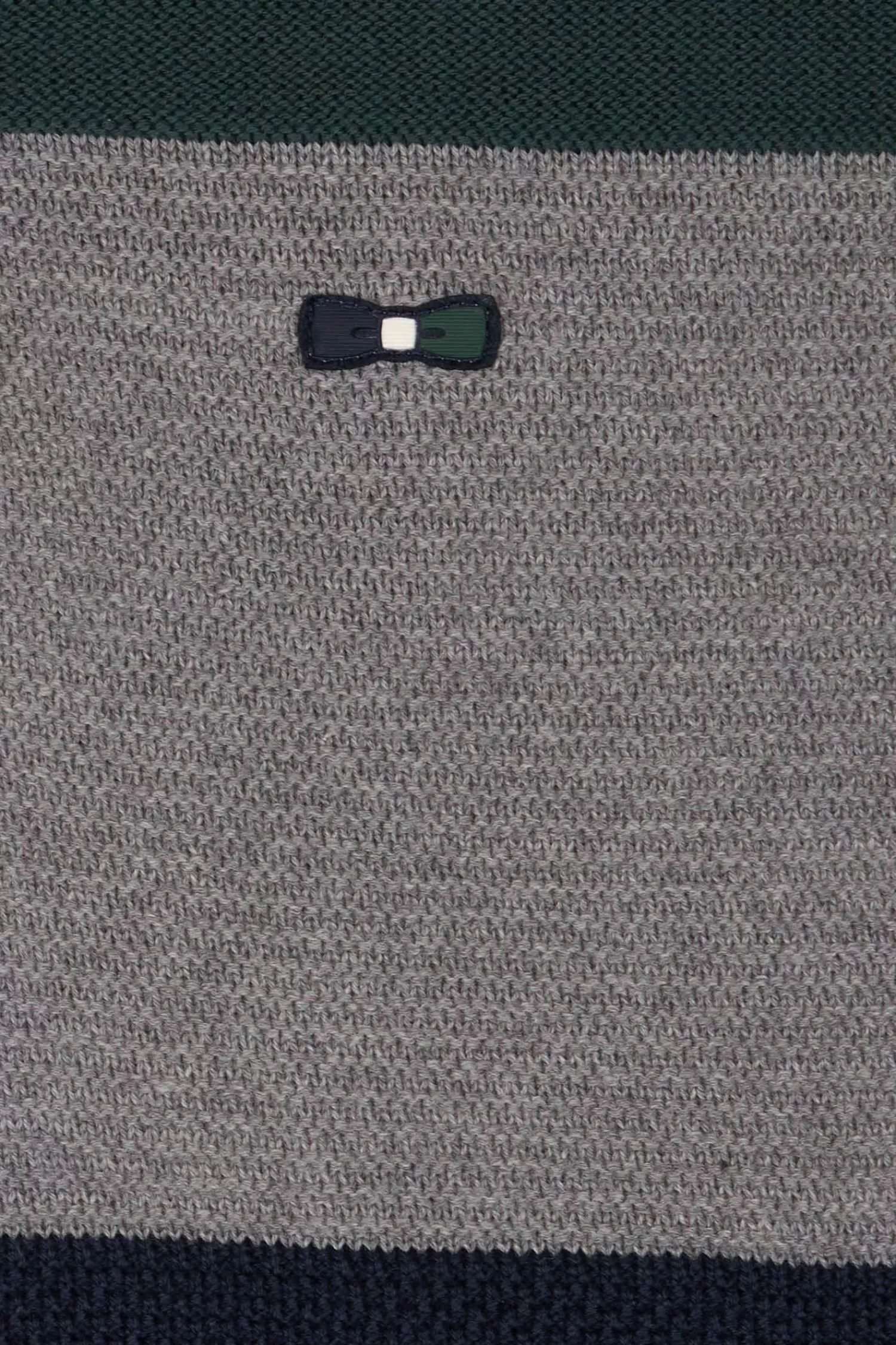 regular_green_wool_and_cotton_jumper_with_knit_patterns_and_rugby_shirt_collar_7.webp Eden Park Regular green wool and cotton jumper with knit patterns and rugby shirt collar< Sweaters