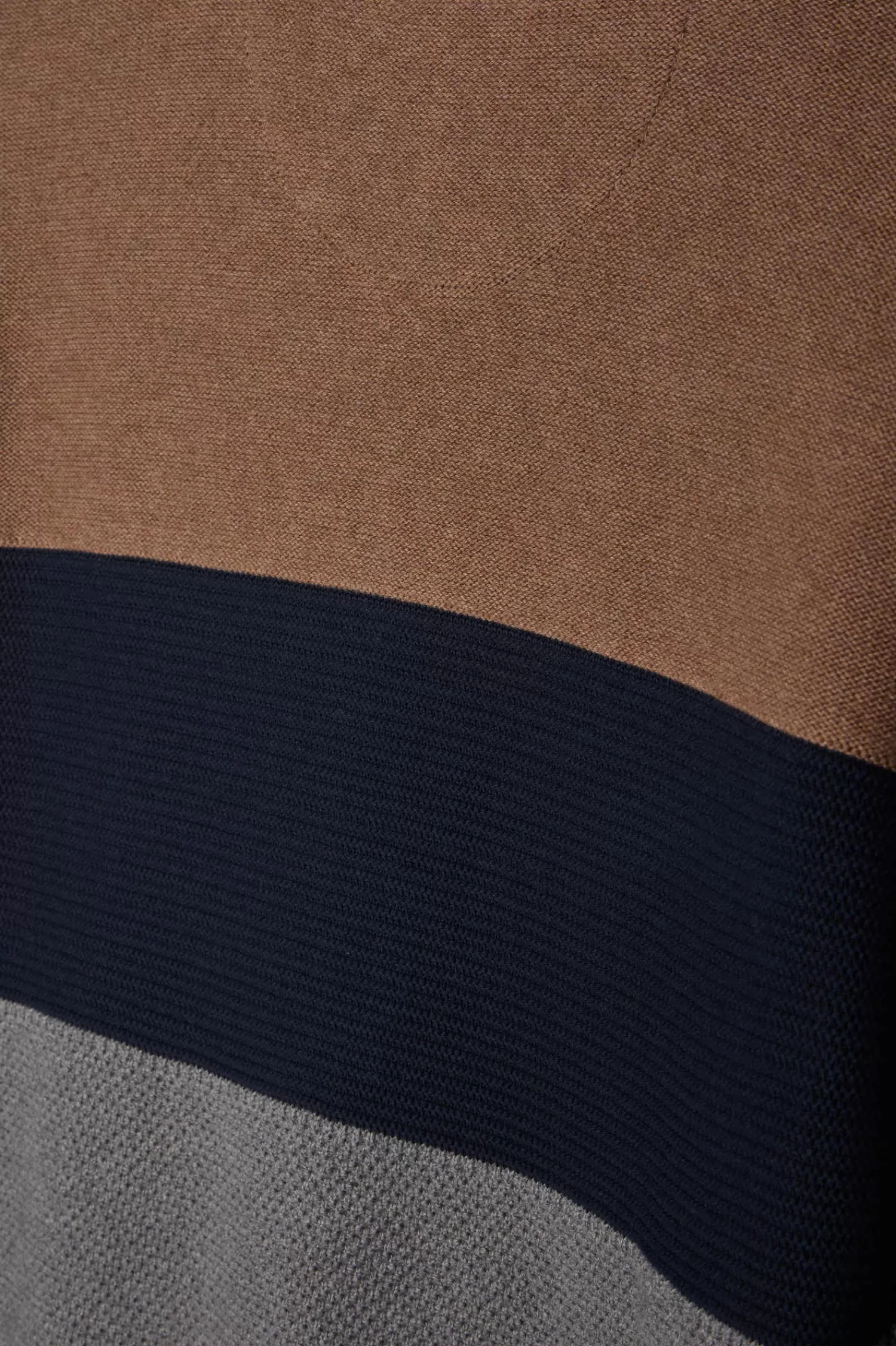 Eden Park Regular grey and camel cotton crew neck jumper with knit patterns< Sweaters