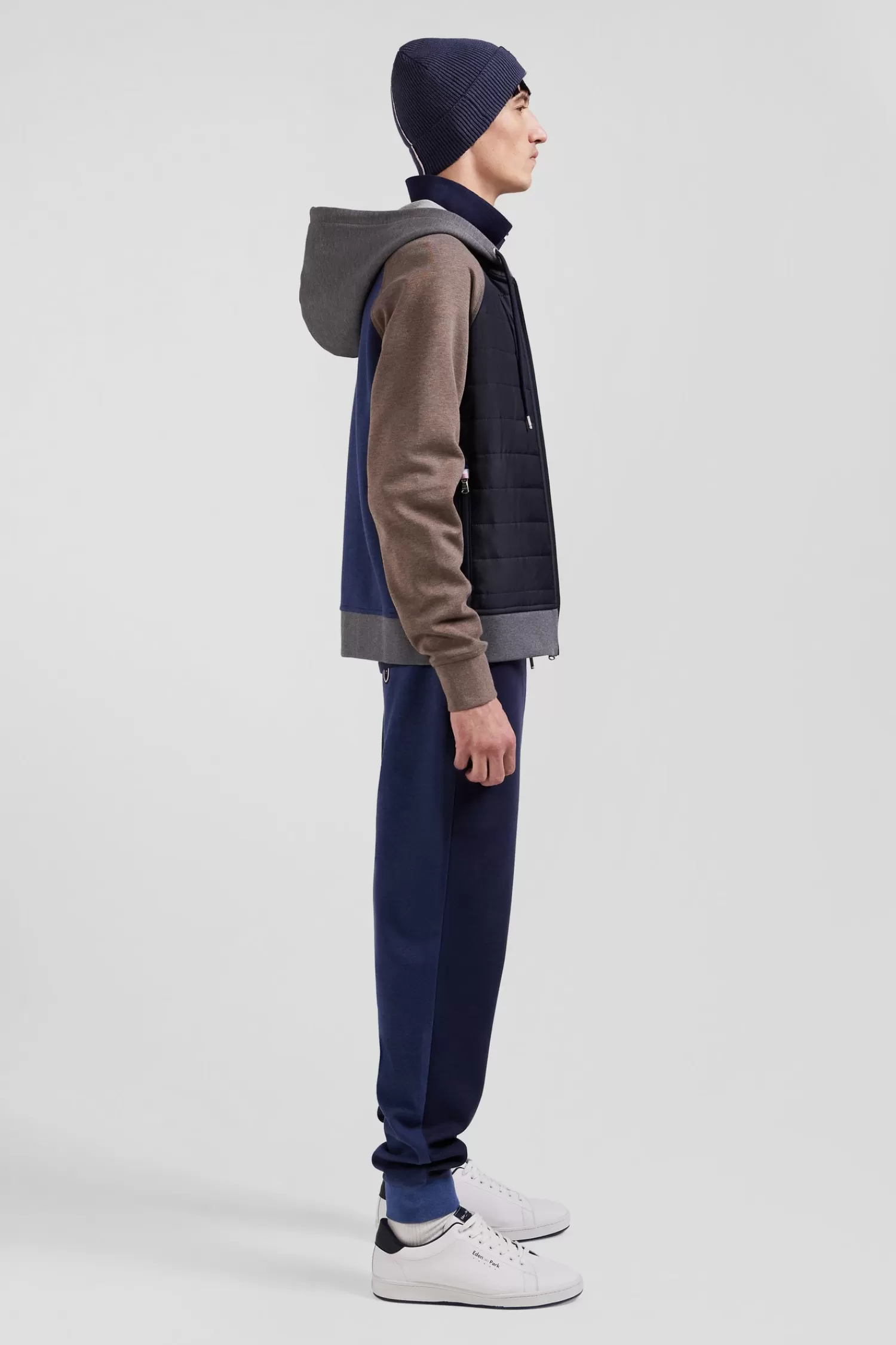 regular_grey_cotton_blend_sweatshirt_with_padded_front_4.webp Eden Park Regular grey cotton blend sweatshirt with padded front< Sweatshirts