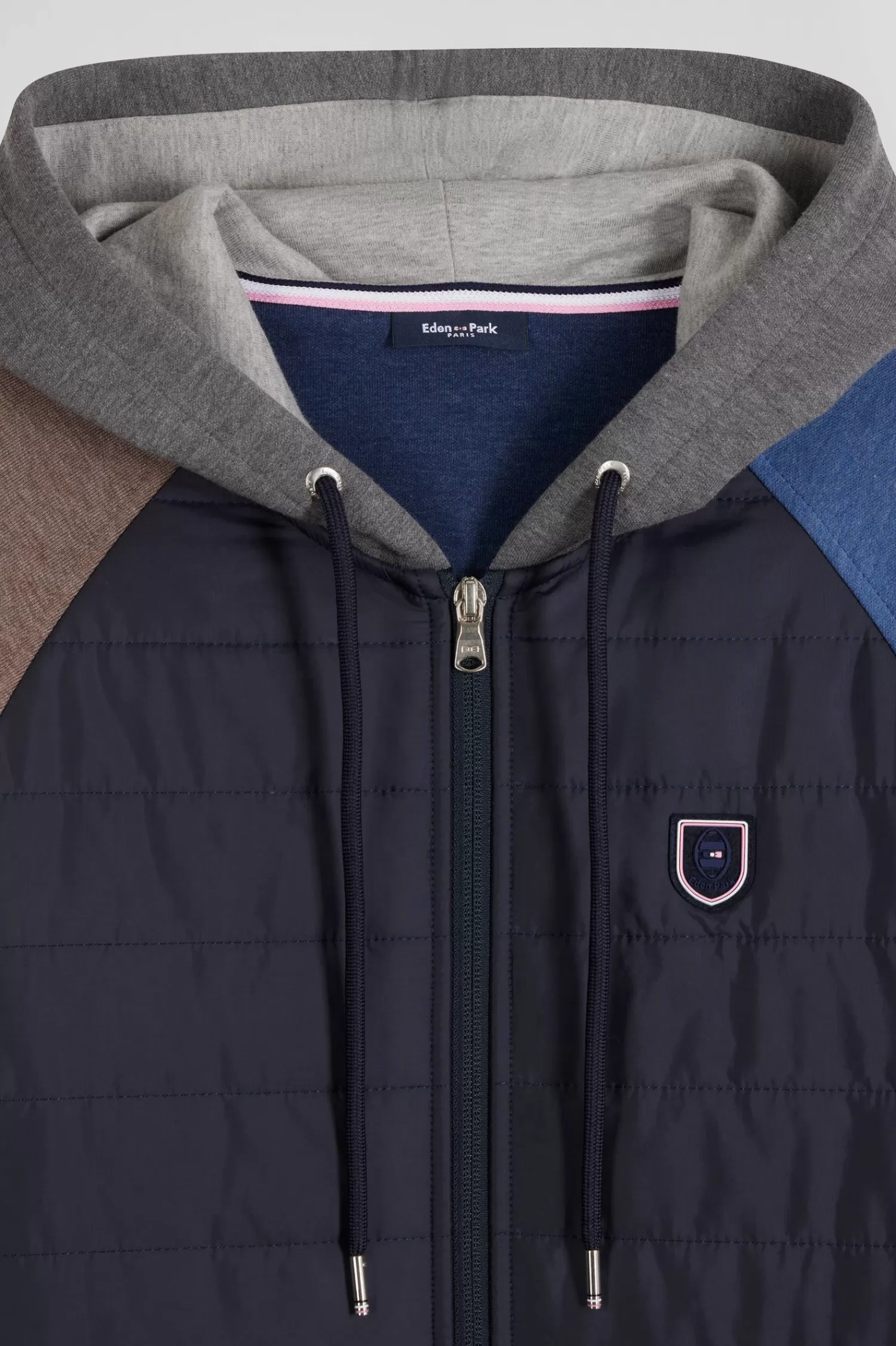 regular_grey_cotton_blend_sweatshirt_with_padded_front_6.webp Eden Park Regular grey cotton blend sweatshirt with padded front< Sweatshirts