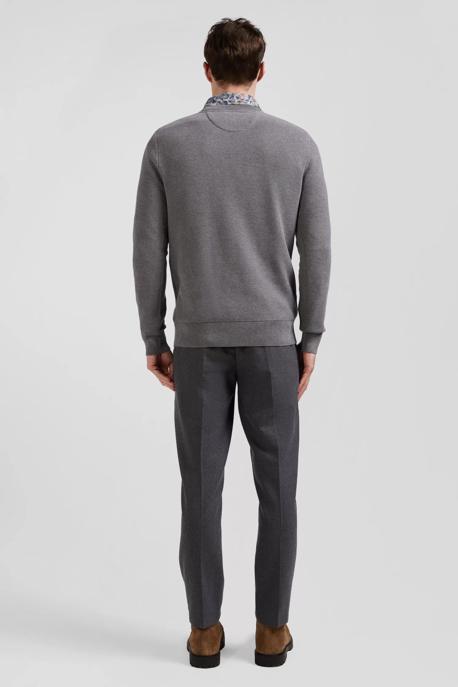 regular_grey_cotton_crew_neck_jumper_5.webp Eden Park Regular grey cotton crew neck jumper< Sweaters