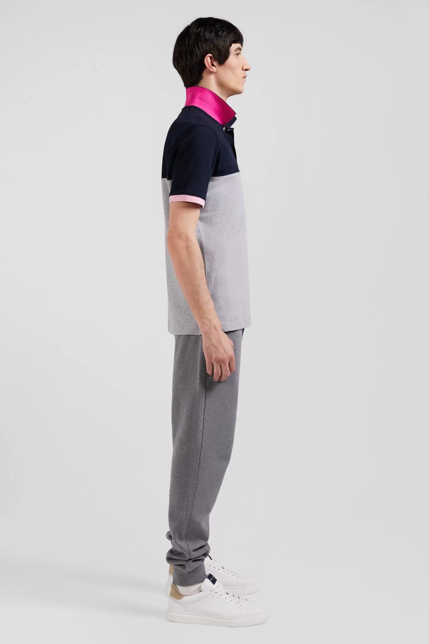 regular_grey_shortsleeved_cotton_piqu_polo_shirt_with_bow_tie_embroidery_and_contrasting_details_4.webp Eden Park Regular grey short-sleeved cotton piqué polo shirt with bow tie embroidery and contrasting details< Polos