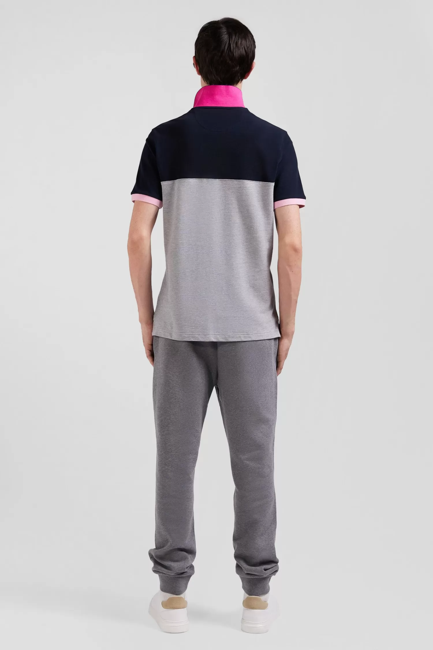 regular_grey_shortsleeved_cotton_piqu_polo_shirt_with_bow_tie_embroidery_and_contrasting_details_5.webp Eden Park Regular grey short-sleeved cotton piqué polo shirt with bow tie embroidery and contrasting details< Polos