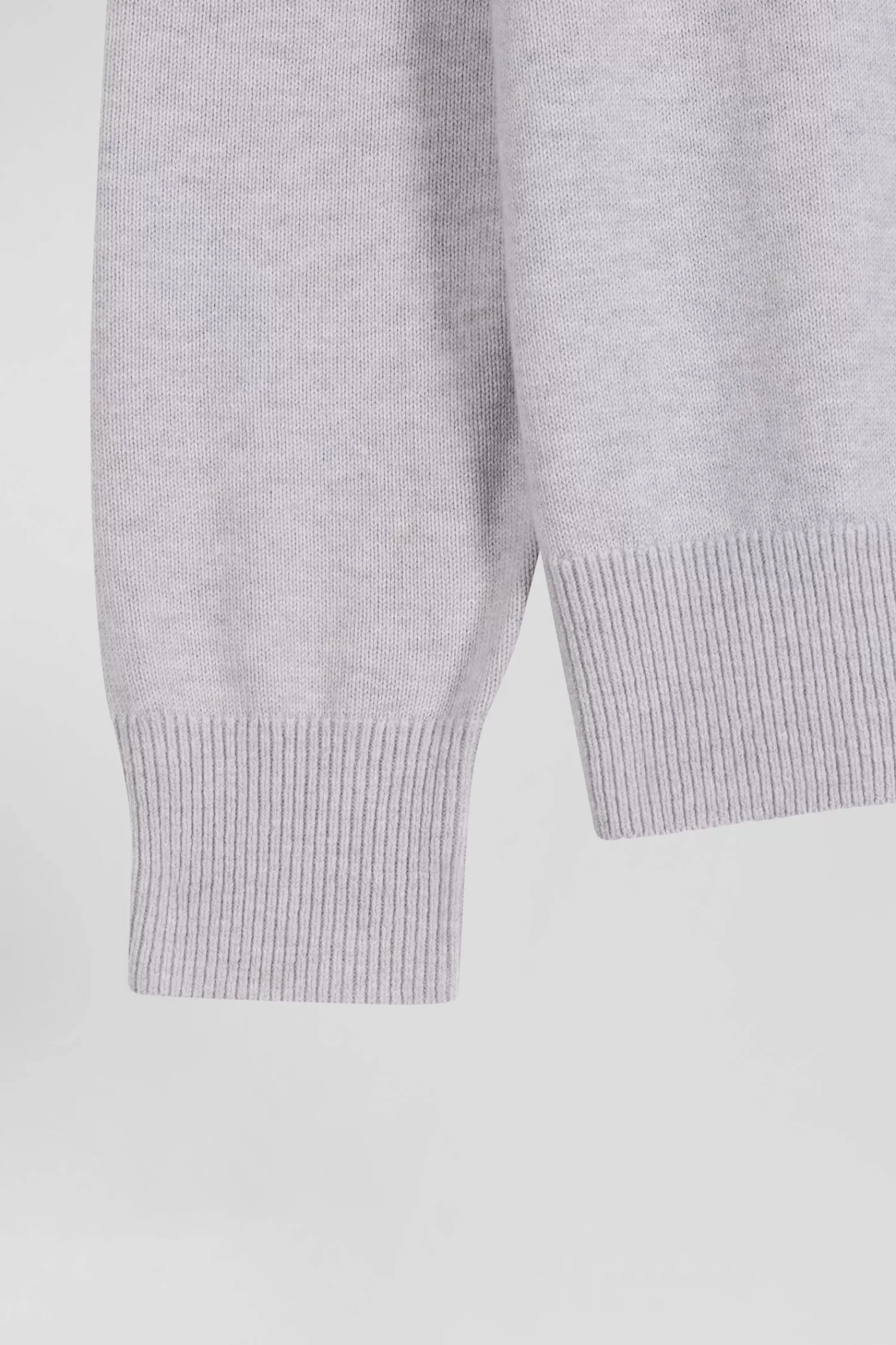 regular_grey_wool_and_cotton_crew_neck_jumper_8.webp Eden Park Regular grey wool and cotton crew neck jumper< Sweaters