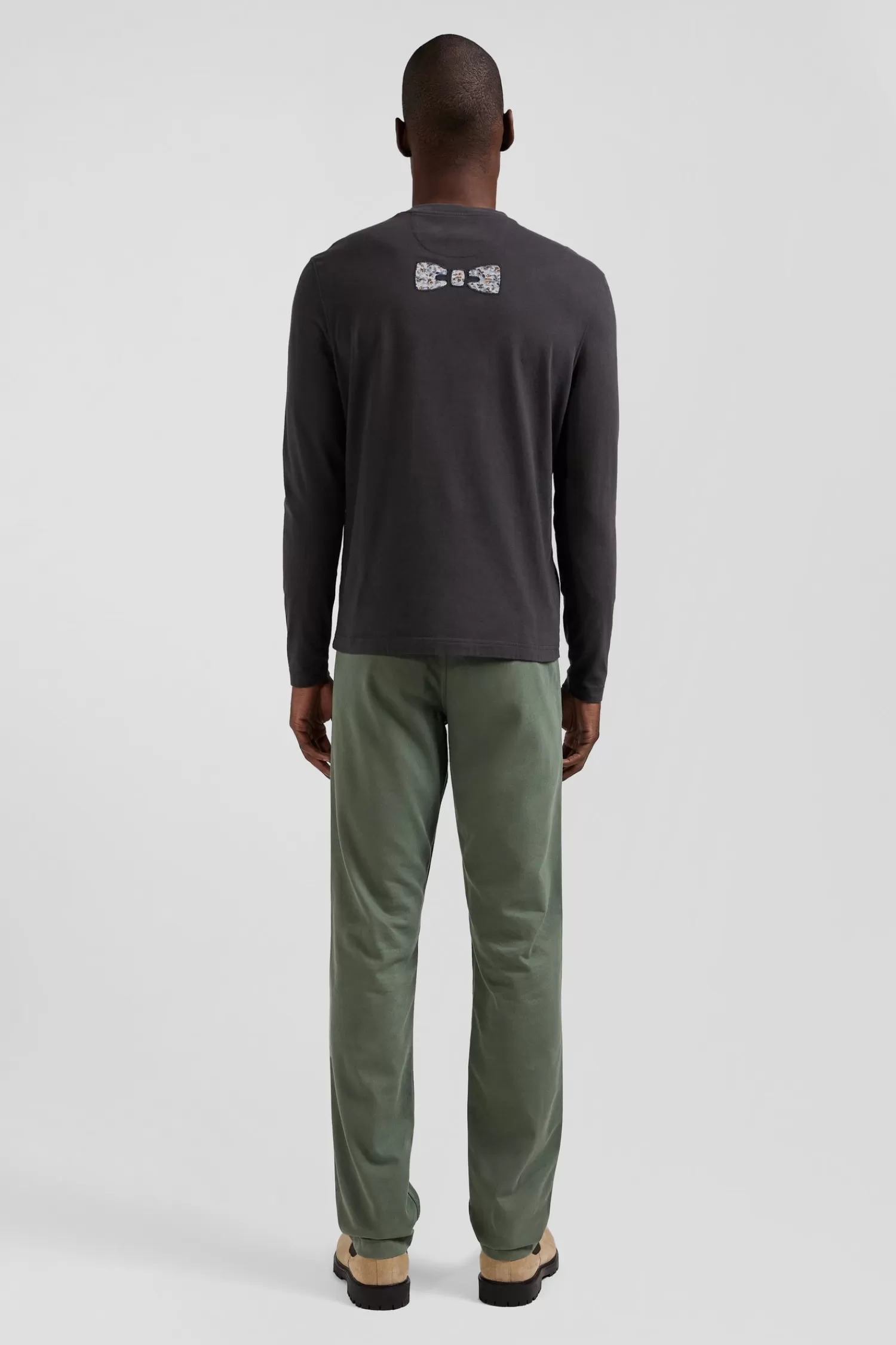 Eden Park Regular khaki long-sleeved cotton T-shirt with floral back patch< T-shirts