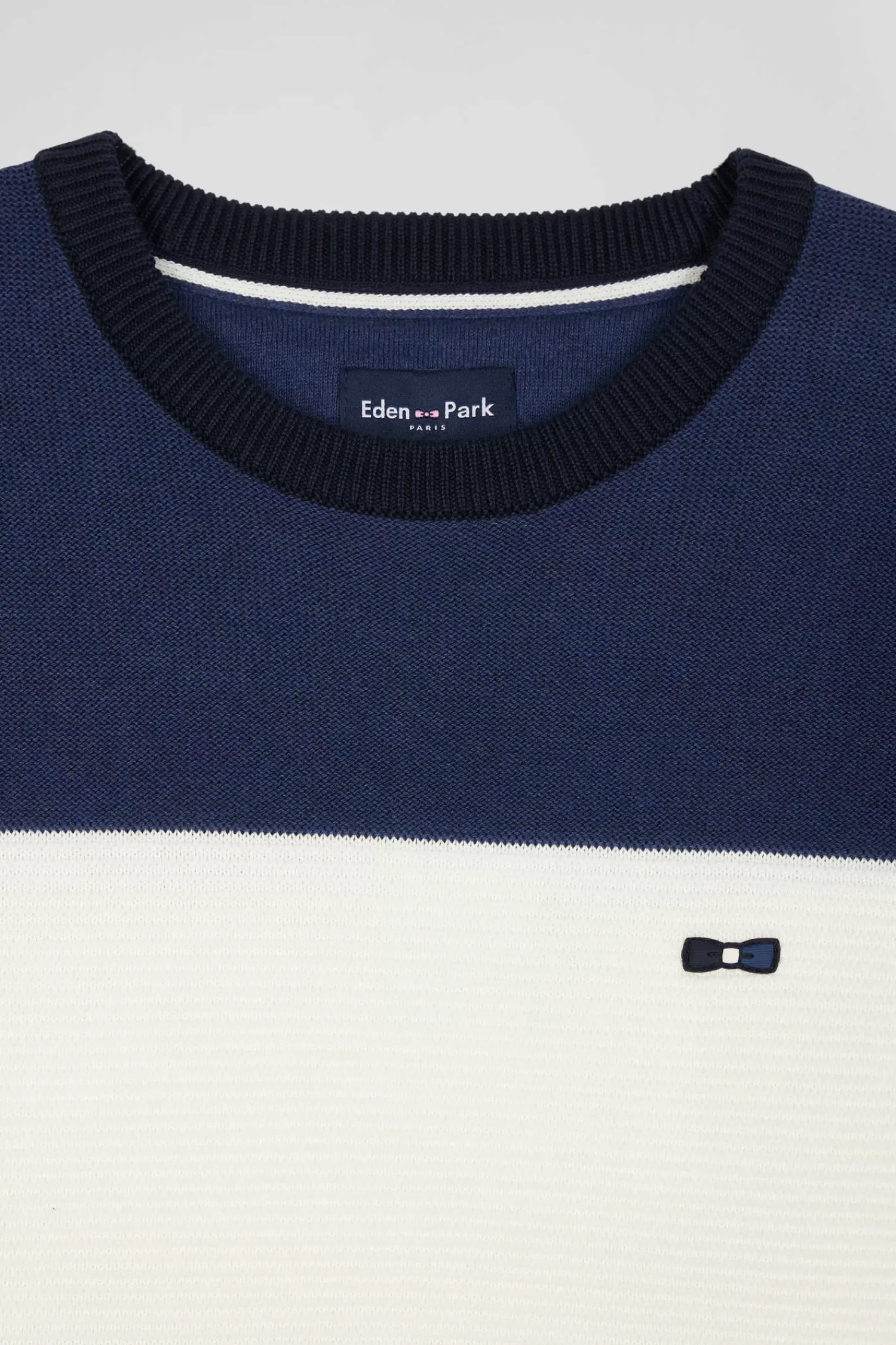 regular_navy_and_blue_cotton_crew_neck_jumper_with_knit_patterns_6.webp Eden Park Regular navy and blue cotton crew neck jumper with knit patterns< Sweaters