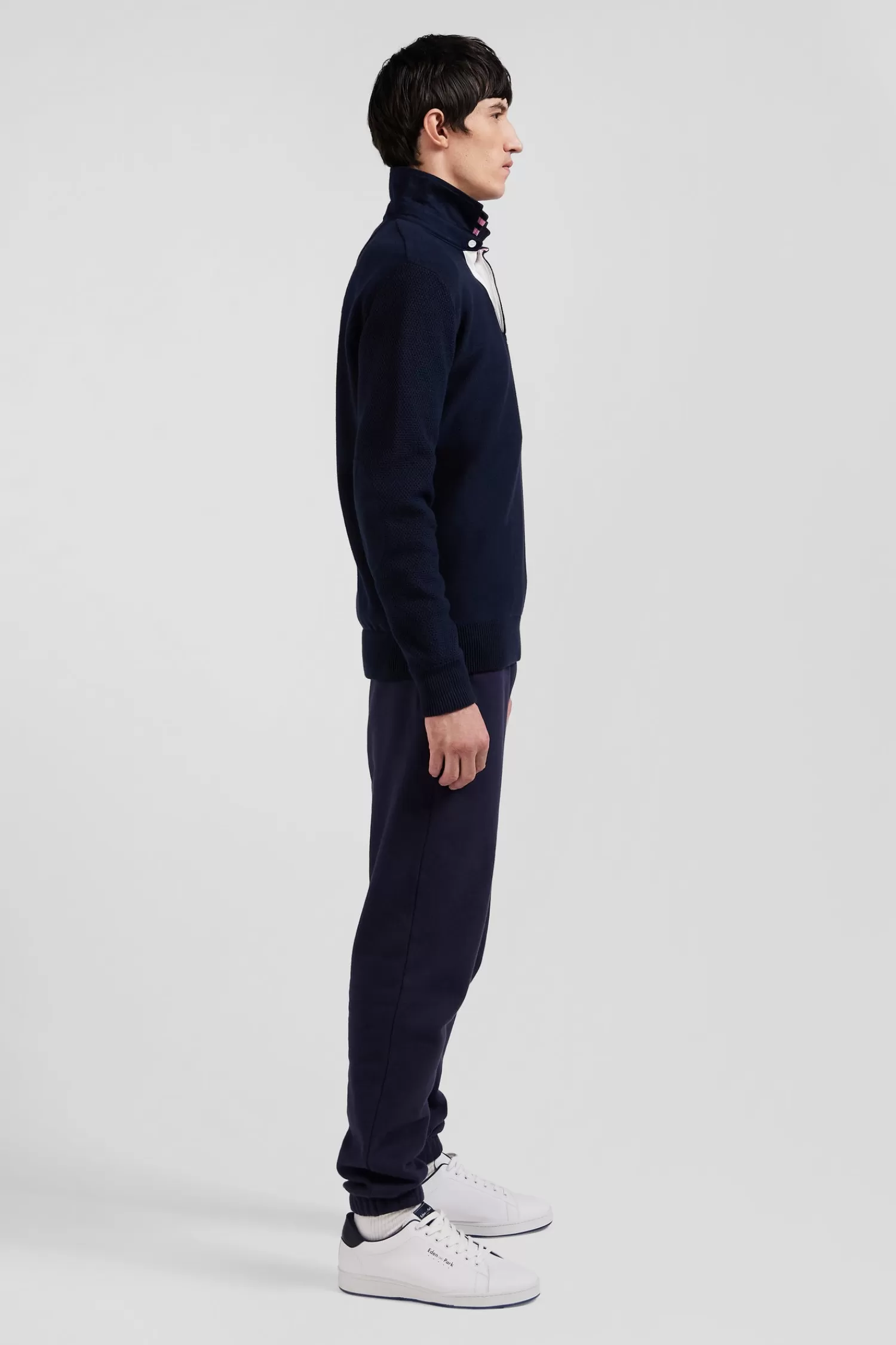 regular_navy_blue_cotton_jumper_with_n_embroidery_and_rugby_shirt_collar_4.webp Eden Park Regular navy blue cotton jumper with N°10 embroidery and rugby shirt collar< Sweaters
