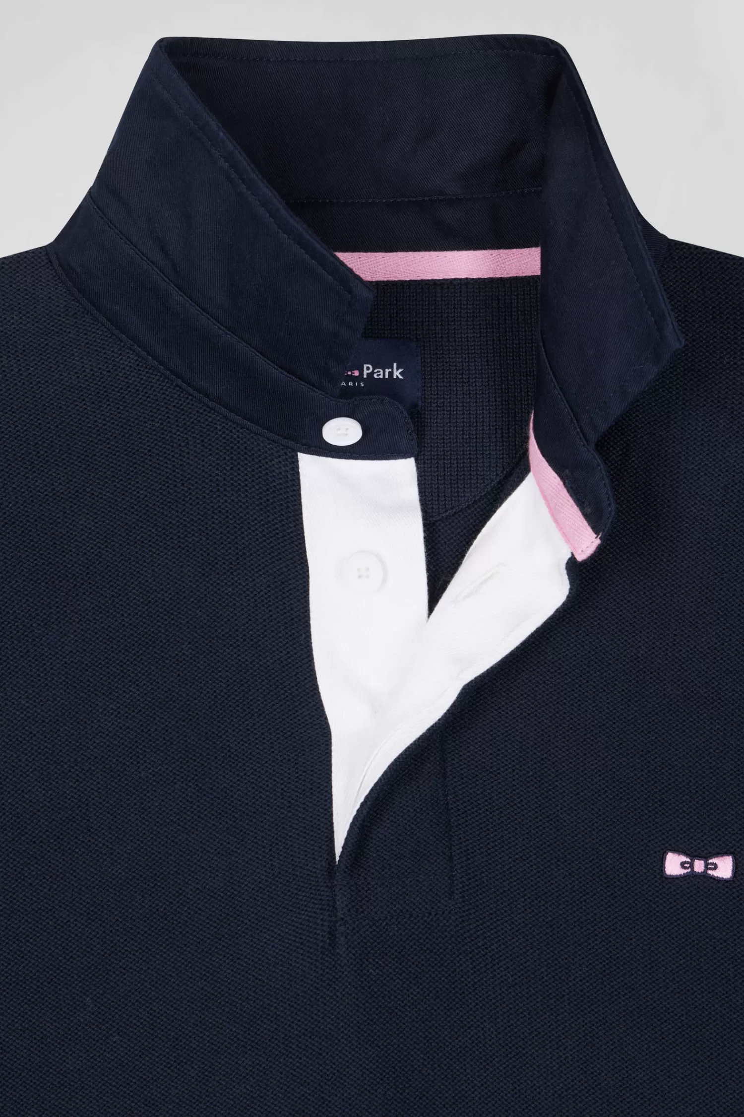 regular_navy_blue_cotton_jumper_with_n_embroidery_and_rugby_shirt_collar_6.webp Eden Park Regular navy blue cotton jumper with N°10 embroidery and rugby shirt collar< Sweaters