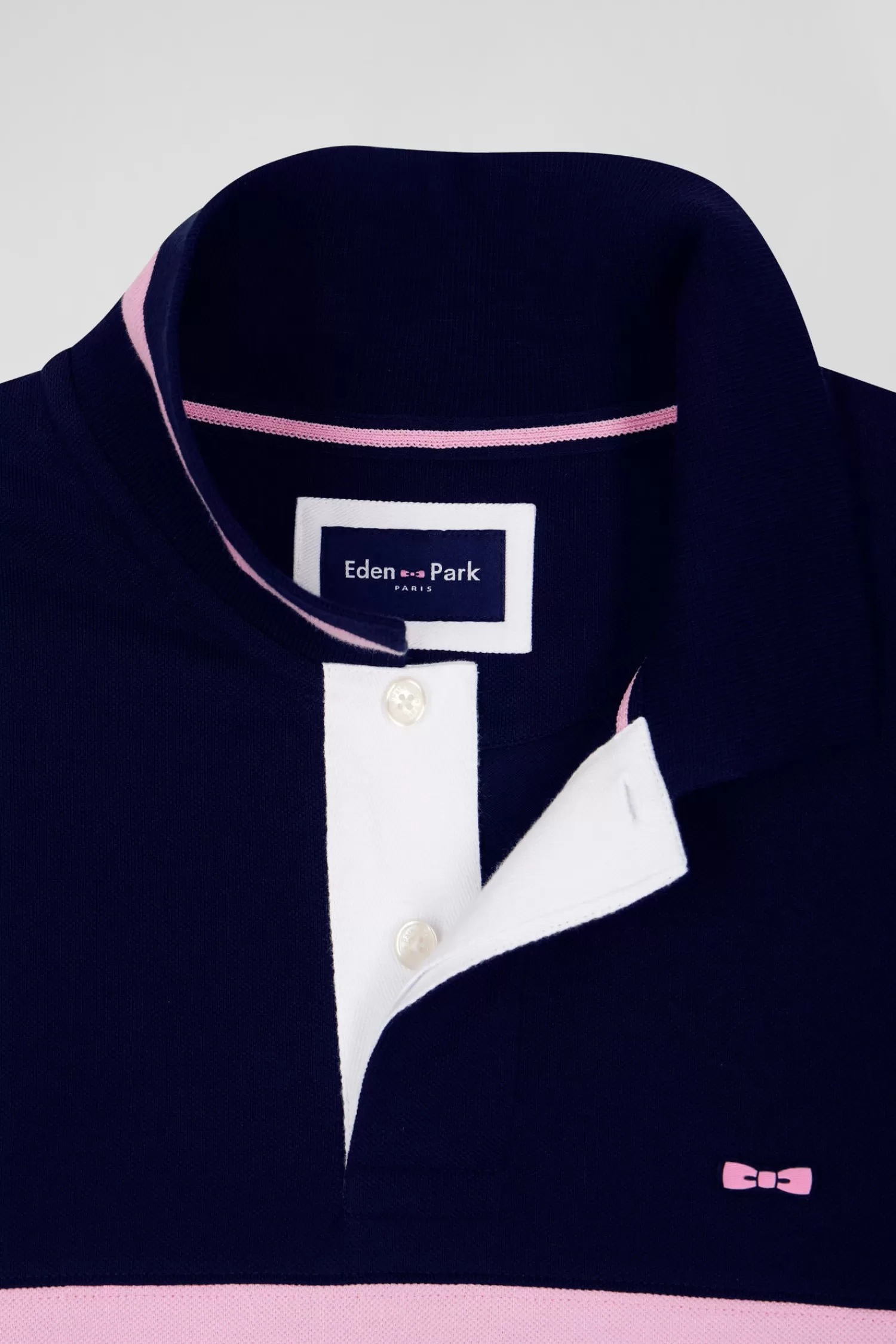 Eden Park Regular navy blue long-sleeved cotton piqué polo shirt with padded embroidery< Polos