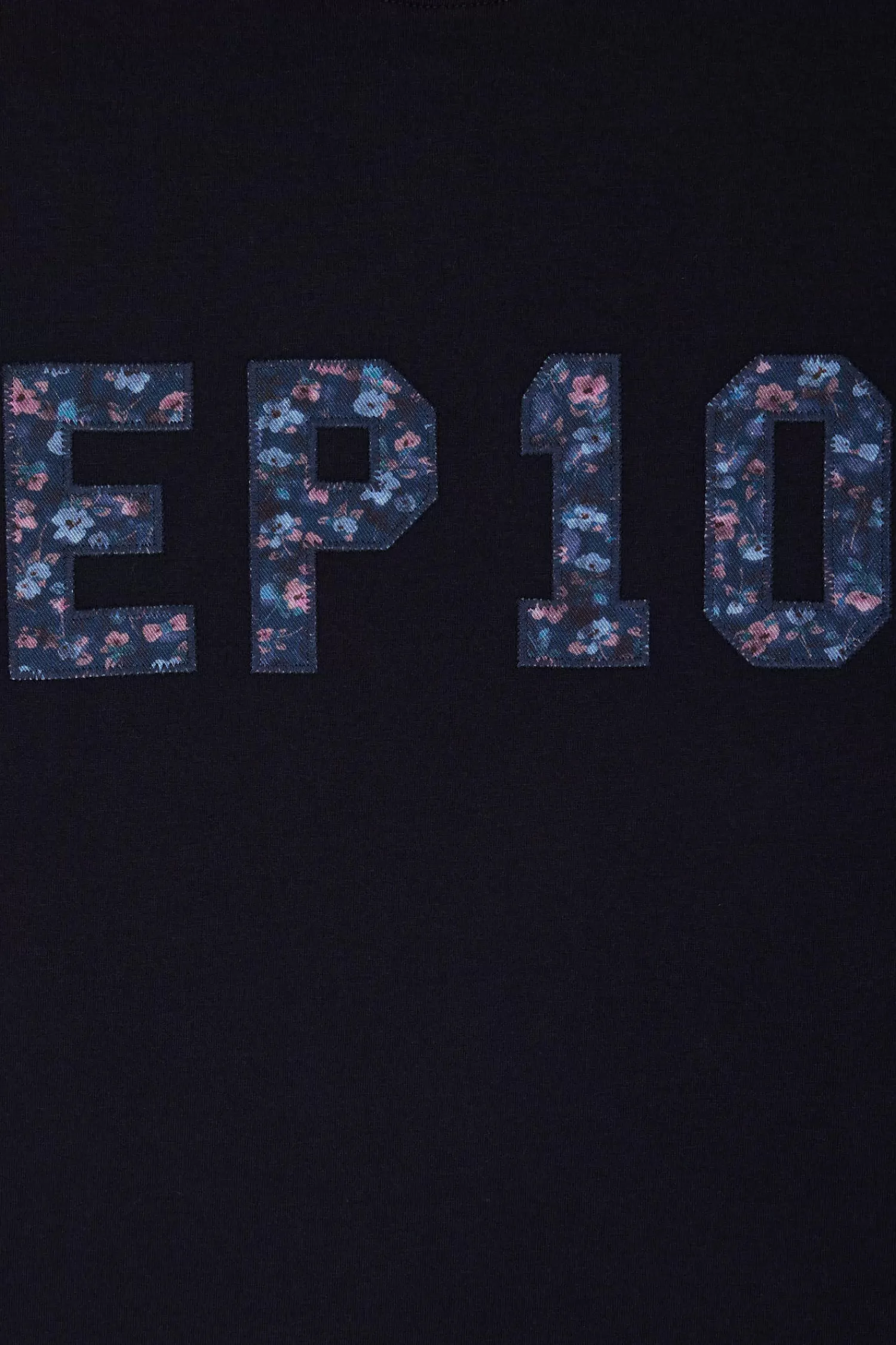 Eden Park Regular navy blue long-sleeved cotton T-shirt with printed back patch< T-shirts