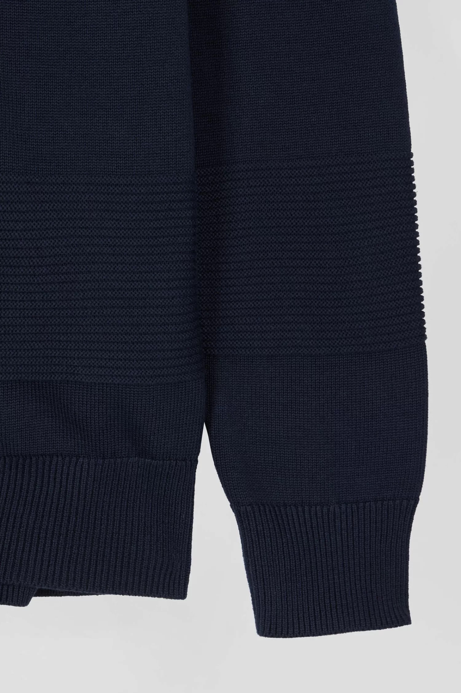 Eden Park Regular navy blue plain cotton zipped cardigan with knit patterns< Cardigans