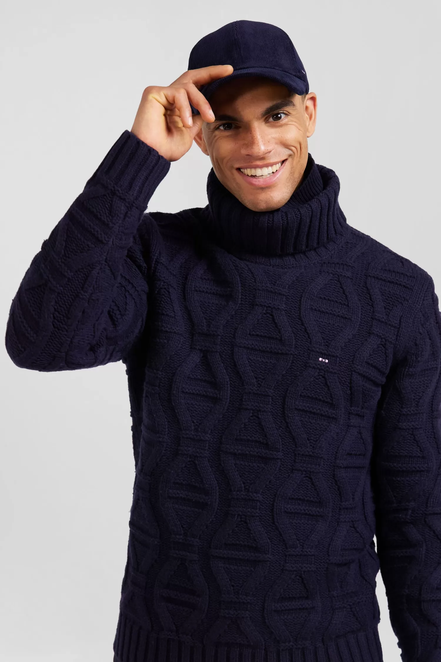 regular_navy_blue_virgin_wool_and_recycled_polyamide_turtleneck_jumper_with_d_knitting_2.webp Eden Park Regular navy blue virgin wool and recycled polyamide turtleneck jumper with 3D knitting< Sweaters