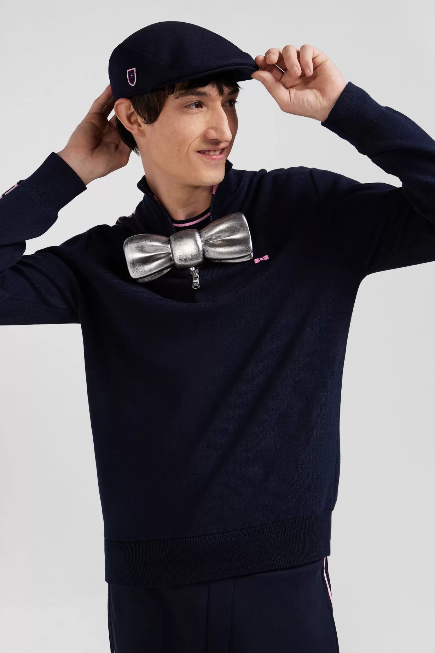 regular_navy_semizipped_cotton_jumper_with_jacquard_details_2.webp Eden Park Regular navy semi-zipped cotton jumper with jacquard details< Sweaters