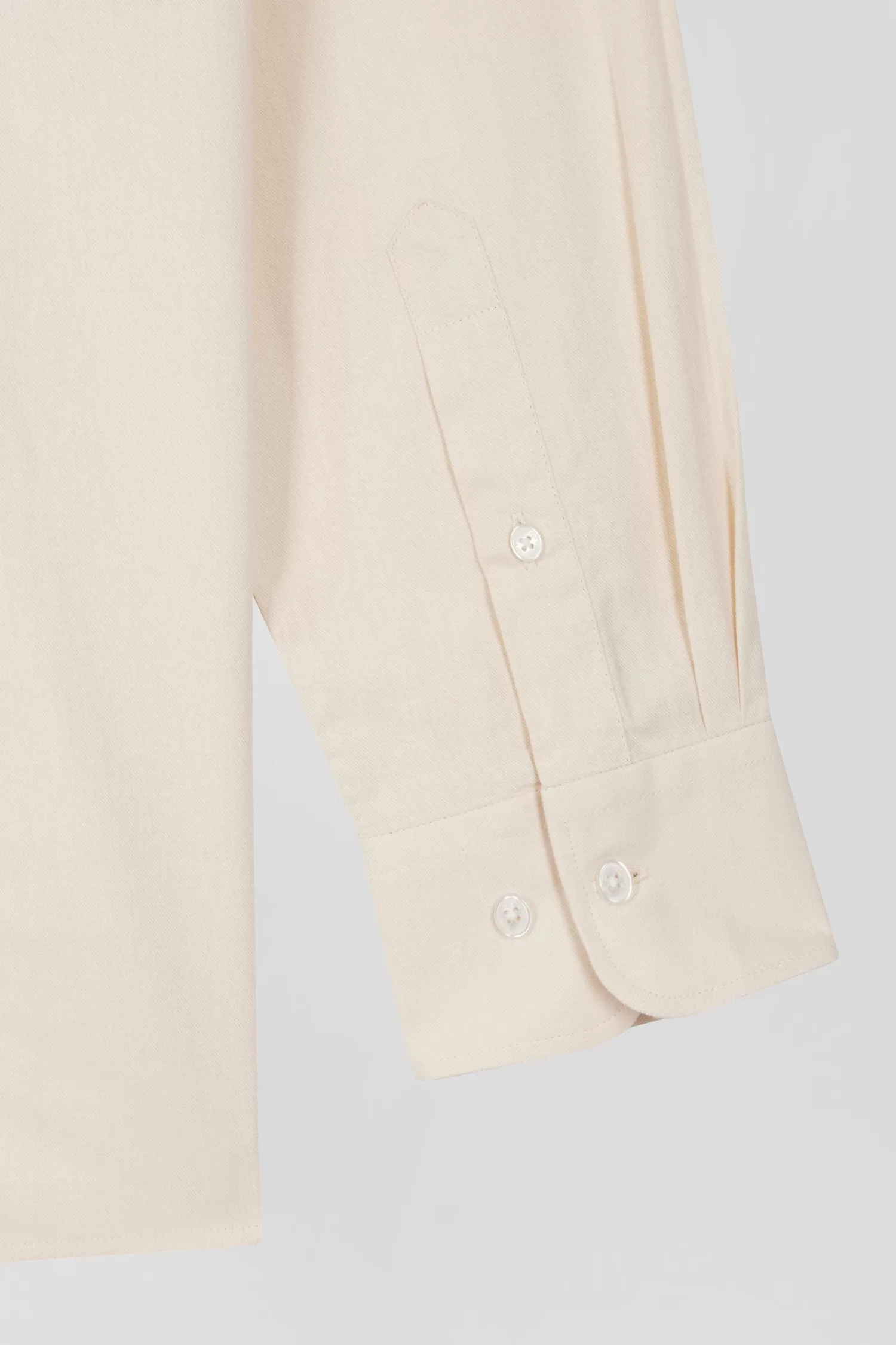 regular_plain_beige_cotton_twill_shirt_with_buttondown_collar_8.webp Eden Park Regular plain beige cotton twill shirt with button-down collar< Shirts
