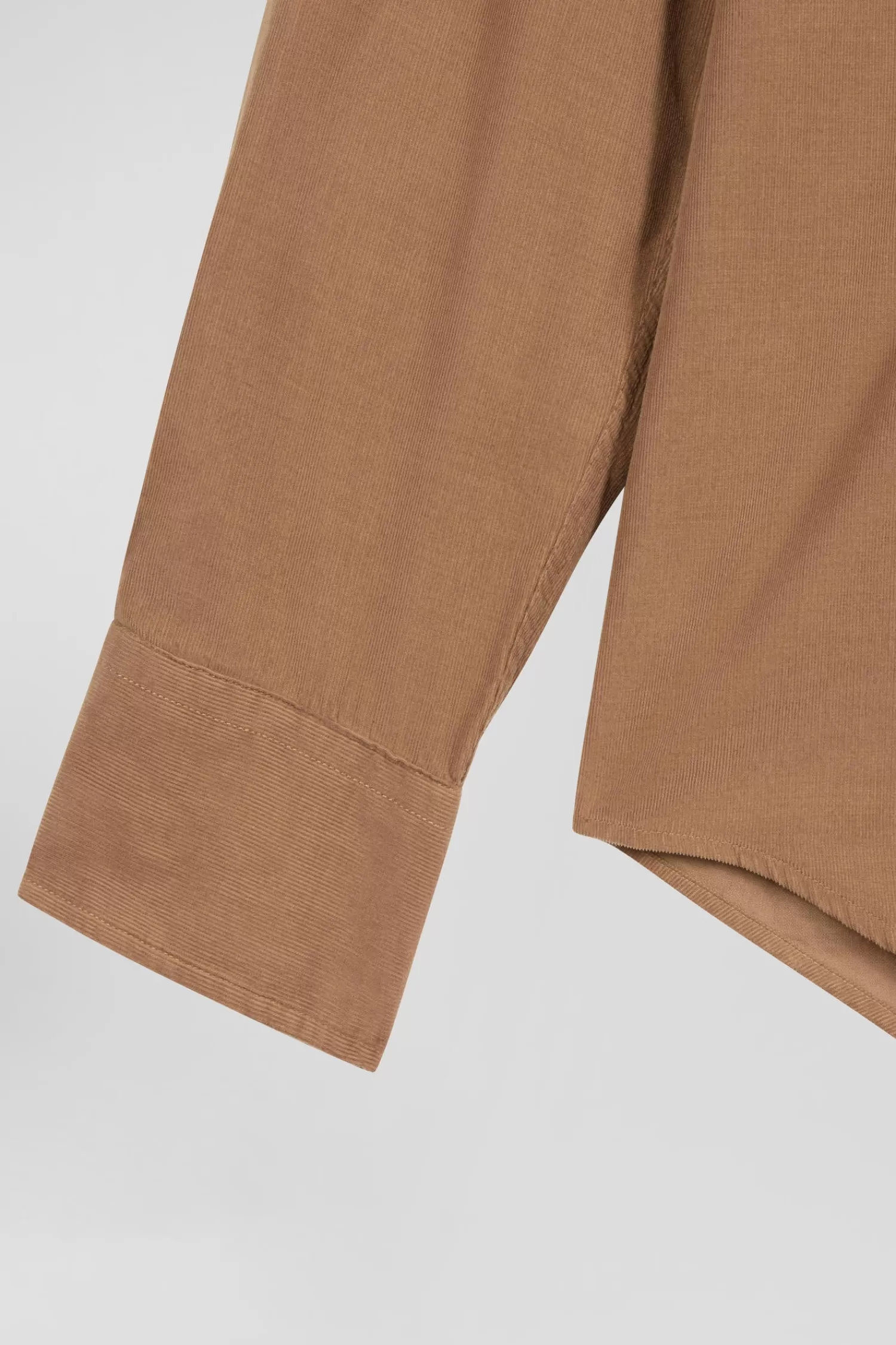 regular_plain_camel_cotton_shirt_with_buttondown_collar_and_chest_pocket_7.webp Eden Park Regular plain camel cotton shirt with button-down collar and chest pocket< Shirts