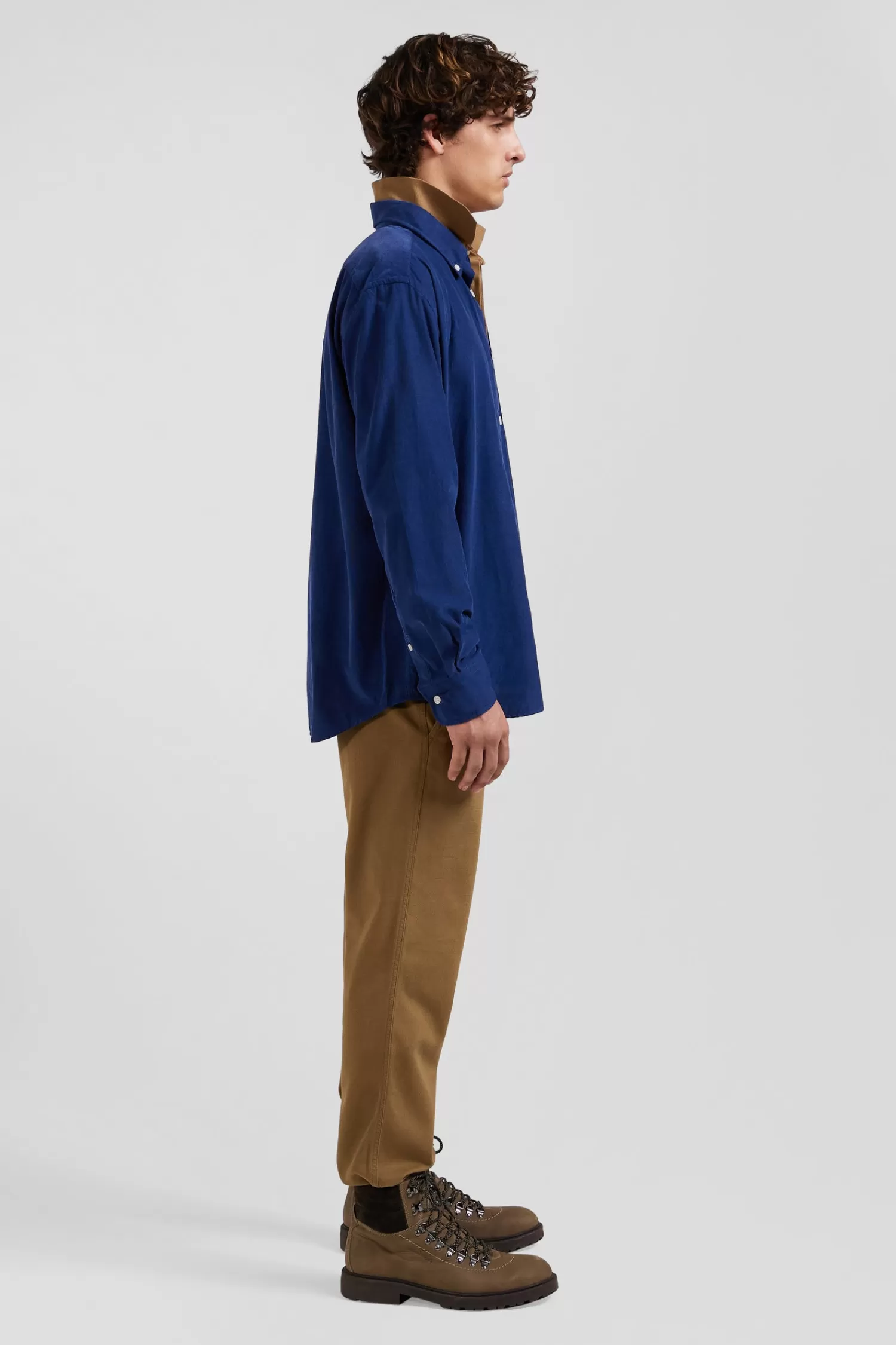 regular_plain_indigo_blue_cotton_shirt_with_buttondown_collar_and_chest_pocket_4.webp Eden Park Regular plain indigo blue cotton shirt with button-down collar and chest pocket< Shirts