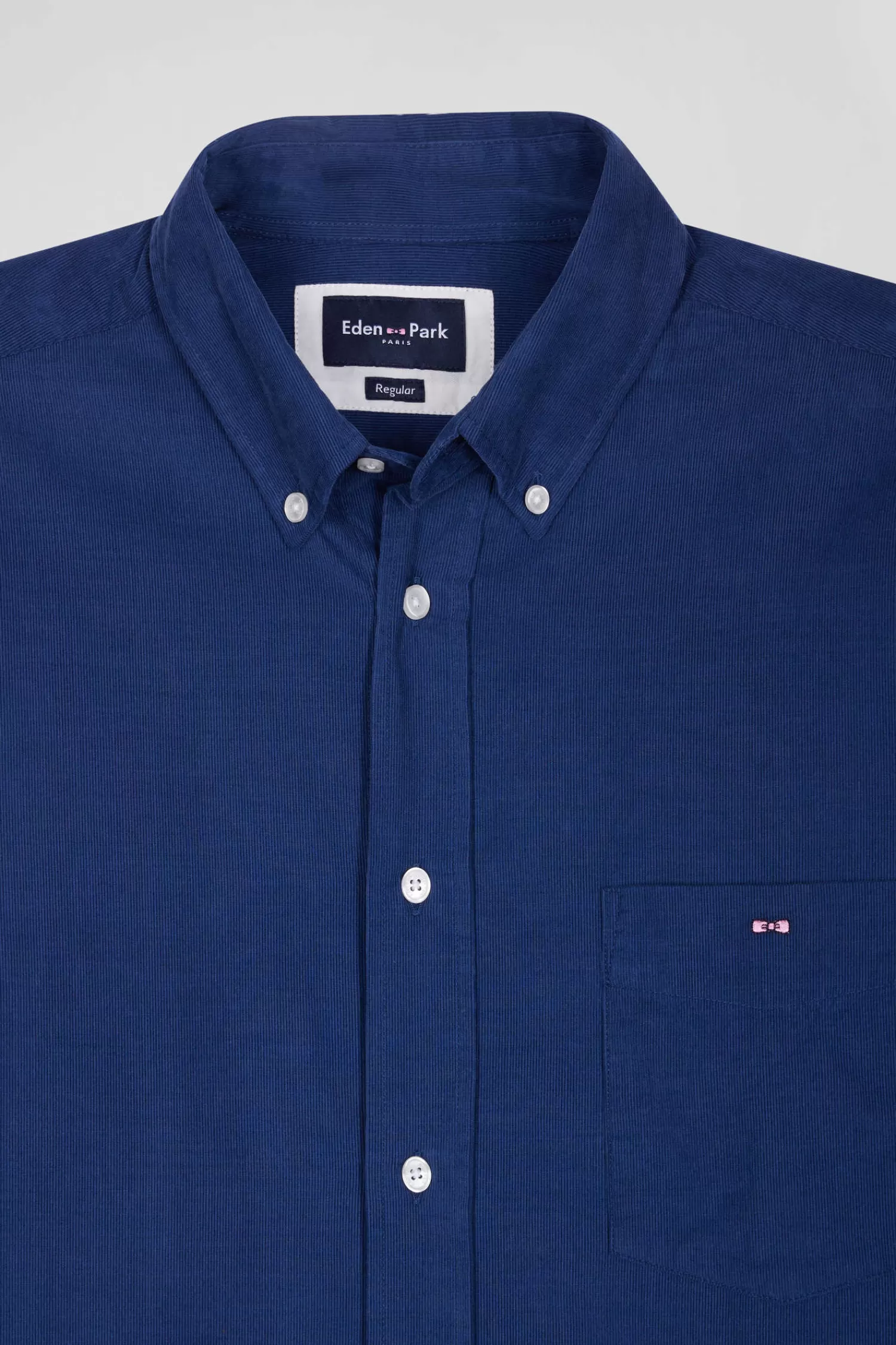 regular_plain_indigo_blue_cotton_shirt_with_buttondown_collar_and_chest_pocket_6.webp Eden Park Regular plain indigo blue cotton shirt with button-down collar and chest pocket< Shirts