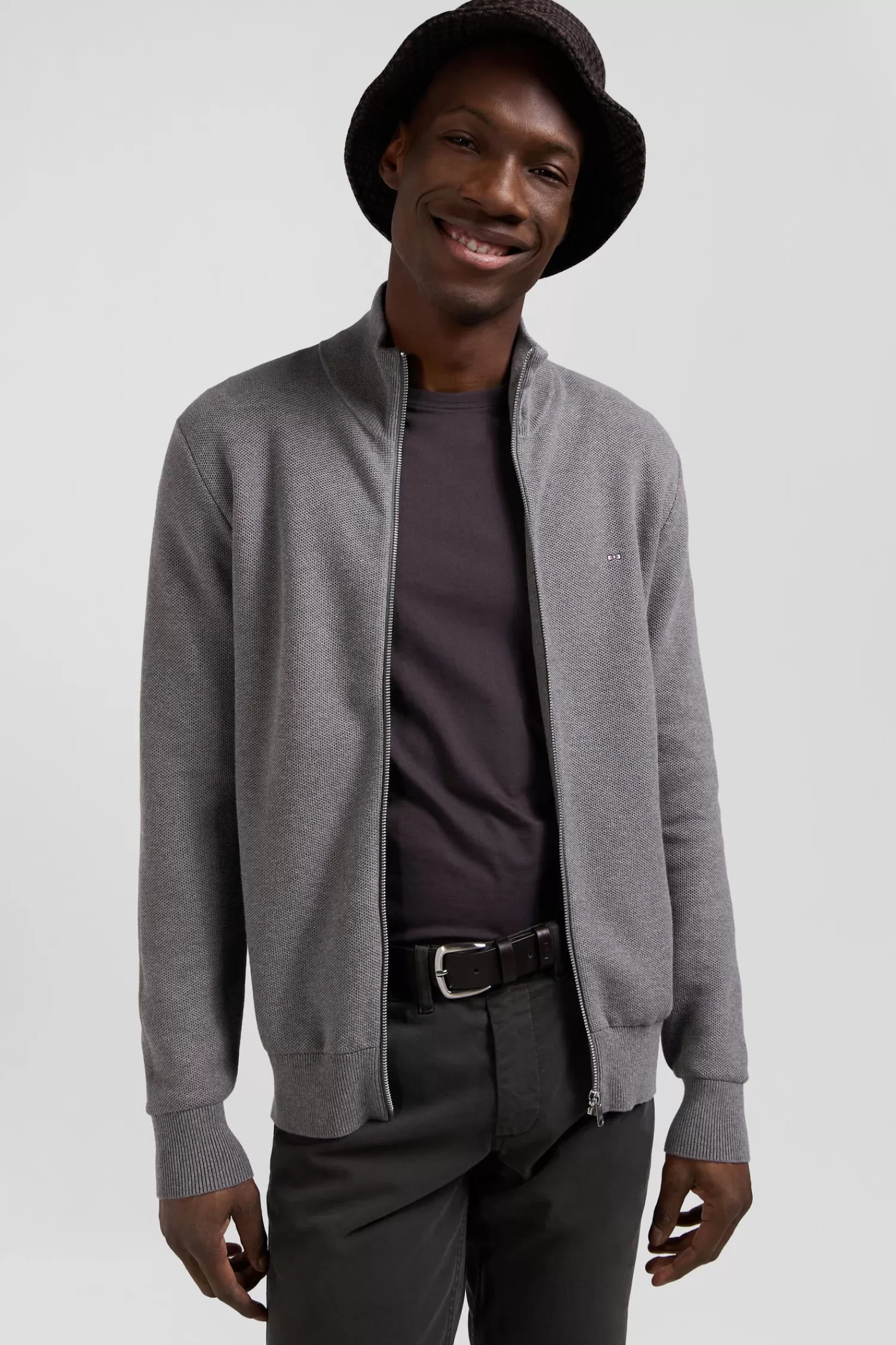 regular_plain_mottled_grey_cotton_high_collar_zipped_cardigan_2.webp Eden Park Regular plain mottled grey cotton high collar zipped cardigan< Cardigans