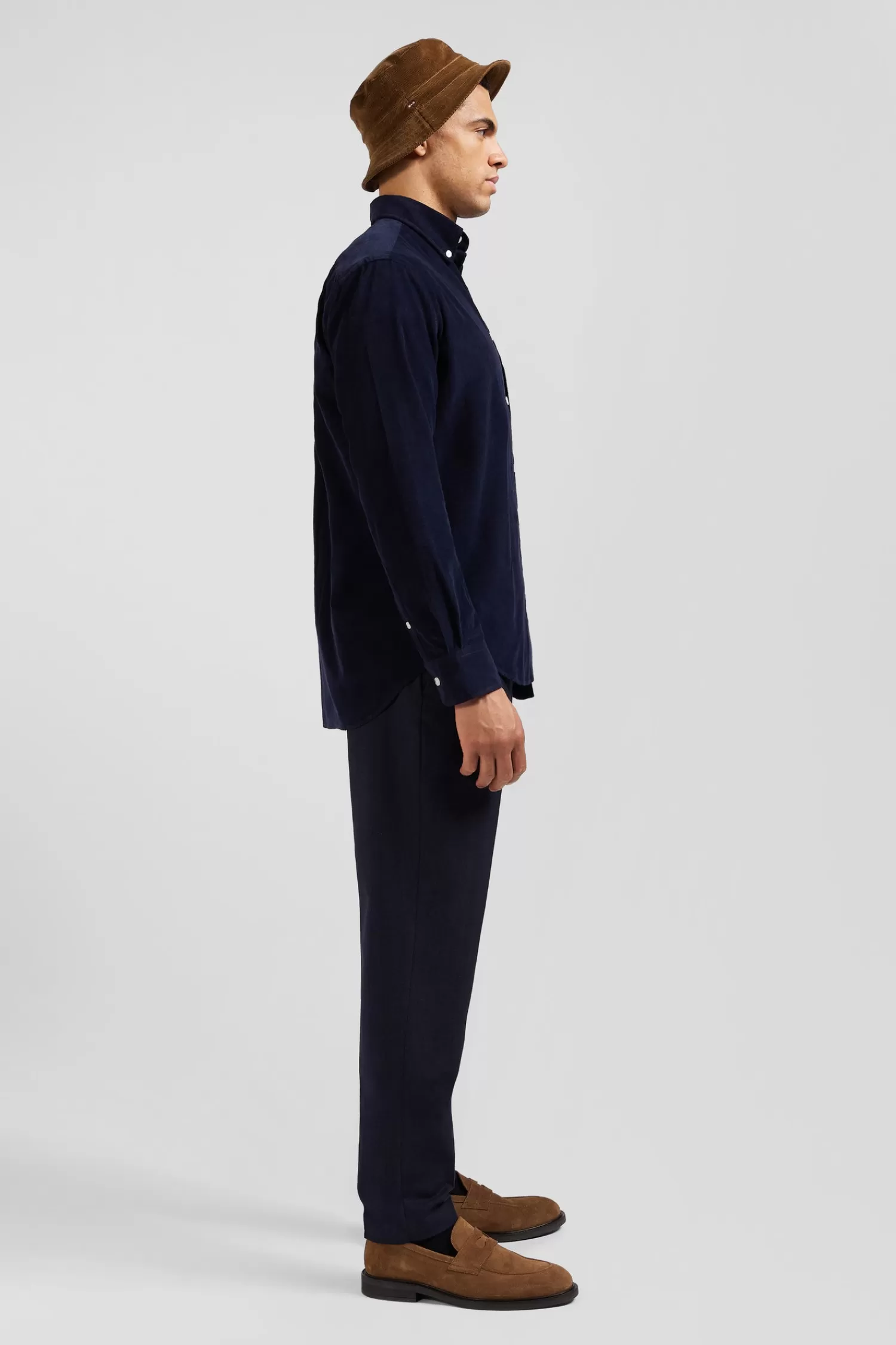 regular_plain_navy_blue_cotton_shirt_with_buttondown_collar_and_chest_pocket_4.webp Eden Park Regular plain navy blue cotton shirt with button-down collar and chest pocket< Shirts