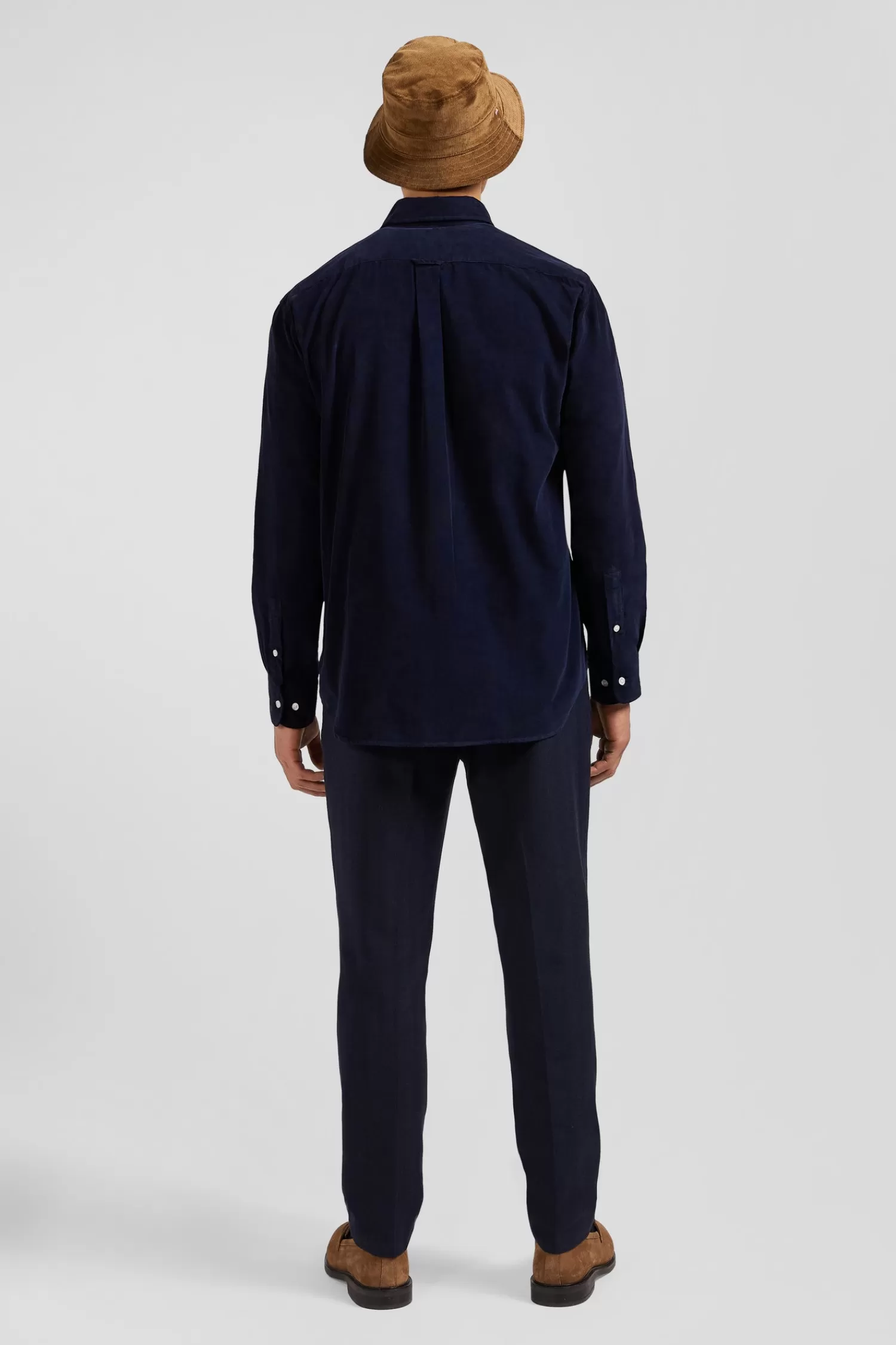 regular_plain_navy_blue_cotton_shirt_with_buttondown_collar_and_chest_pocket_5.webp Eden Park Regular plain navy blue cotton shirt with button-down collar and chest pocket< Shirts