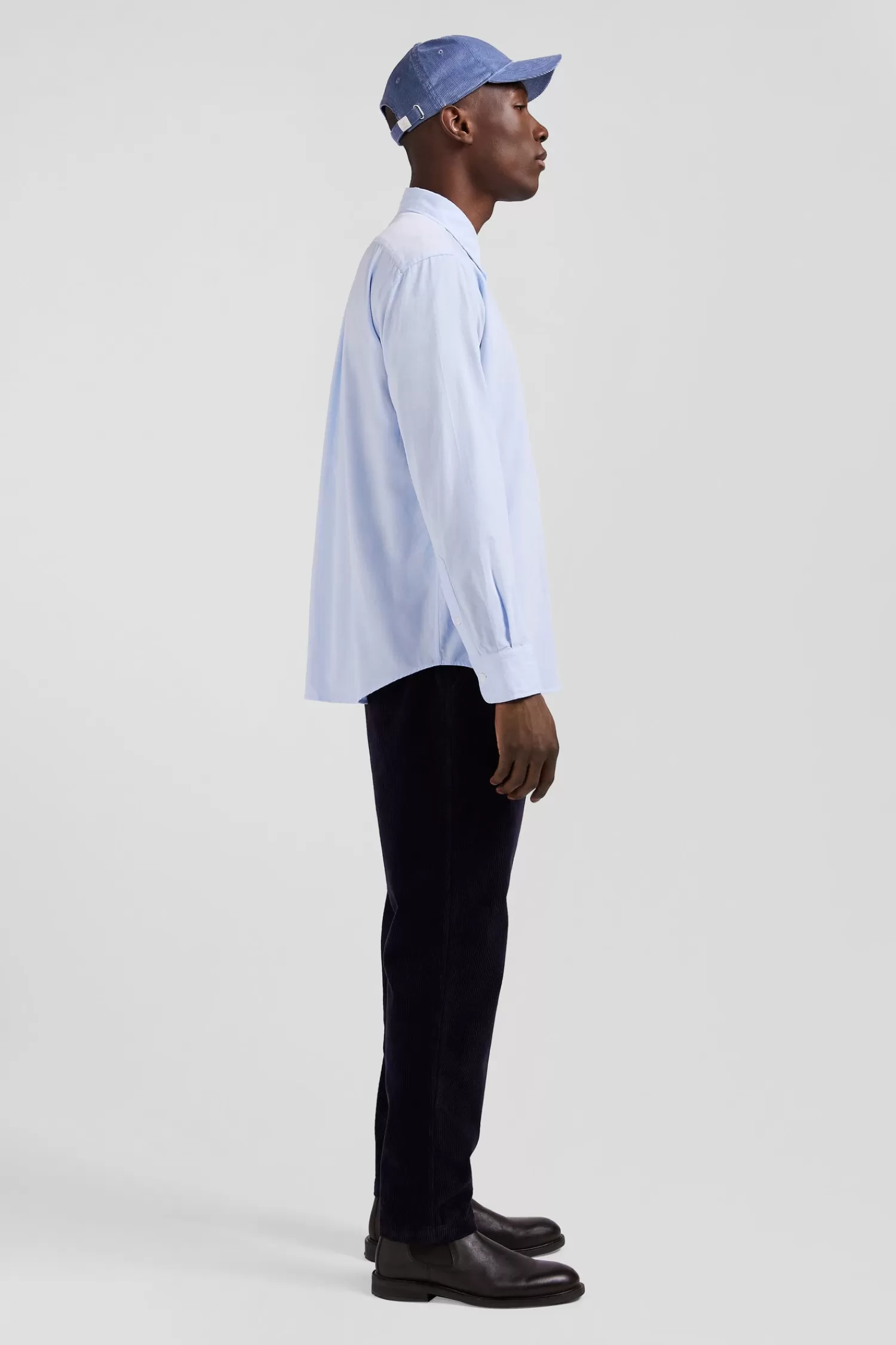 regular_plain_sky_blue_cotton_shirt_with_buttondown_collar_and_chest_pocket_4.webp Eden Park Regular plain sky blue cotton shirt with button-down collar and chest pocket< Shirts