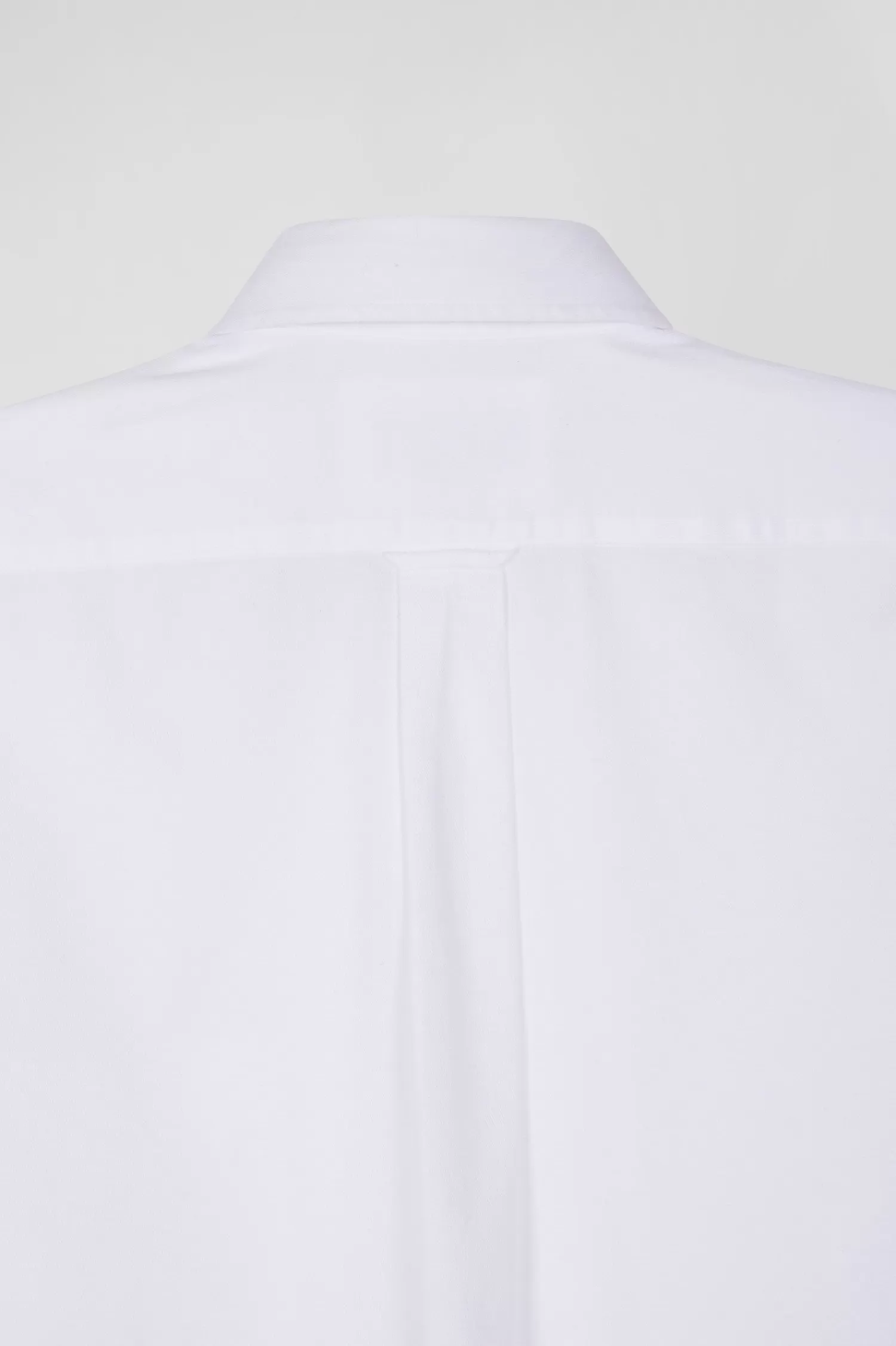 regular_plain_white_piqu_cotton_shirt_7.webp Eden Park Regular plain white piqué cotton shirt< Shirts