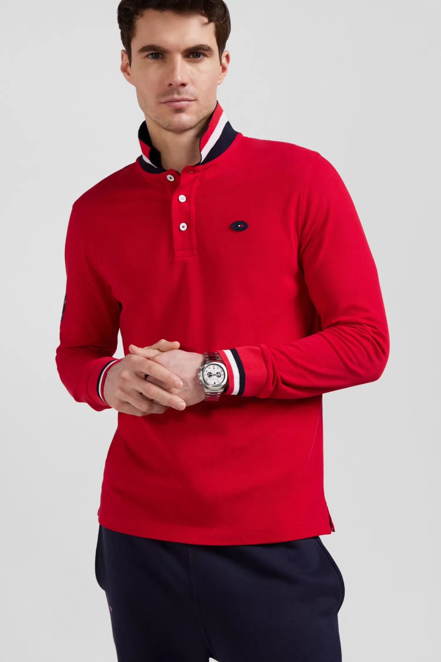 regular_red_longsleeved_cotton_piqu_polo_shirt_with_xv_de_france_embroidery_2.webp Eden Park Regular red long-sleeved cotton piqué polo shirt with XV de France embroidery< Polos