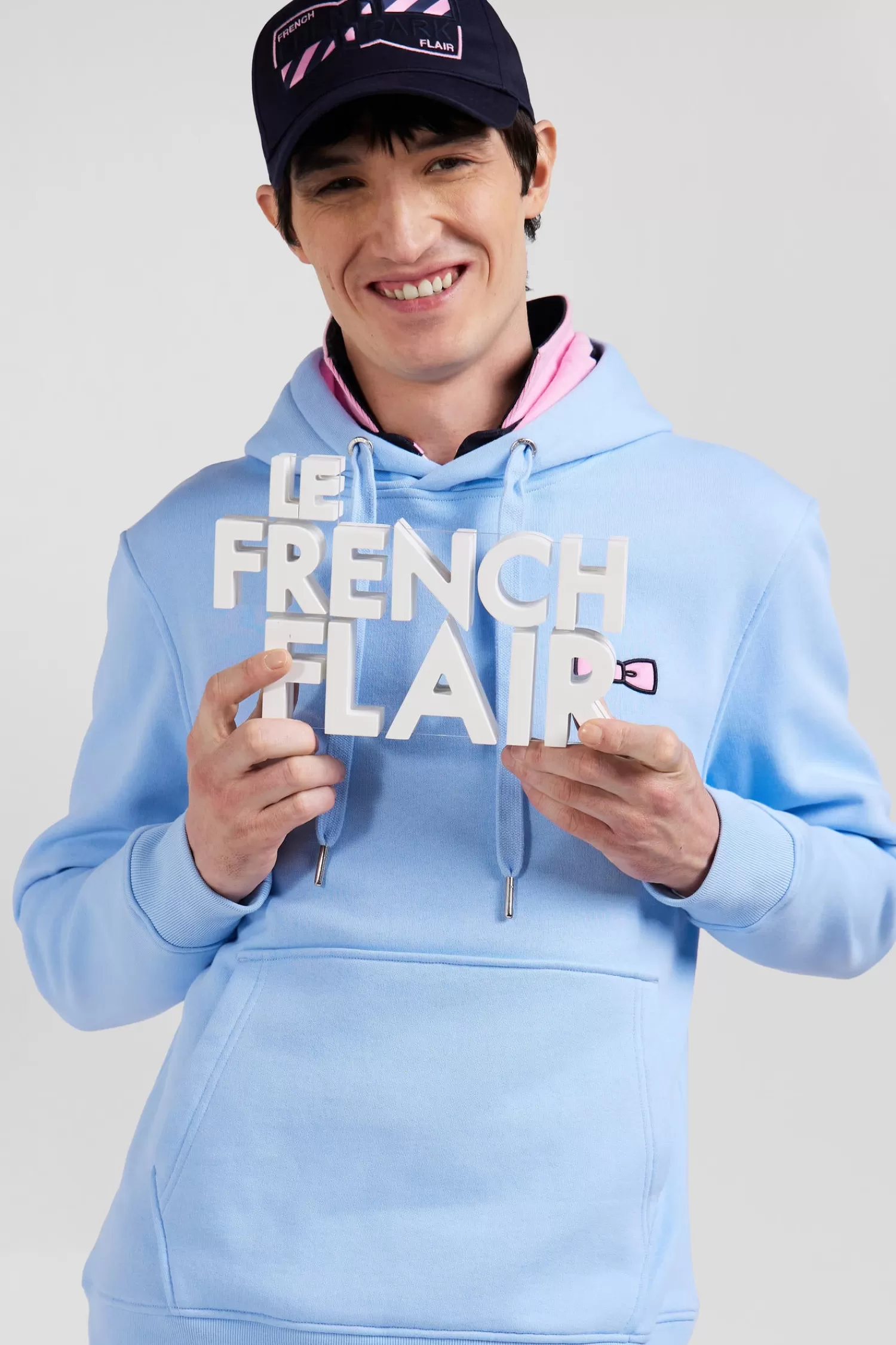 regular_sky_blue_brushed_cotton_fleece_hoodie_with_eden_park_embroidery_2.webp Eden Park Regular sky blue brushed cotton fleece hoodie with embroidery< Sweatshirts