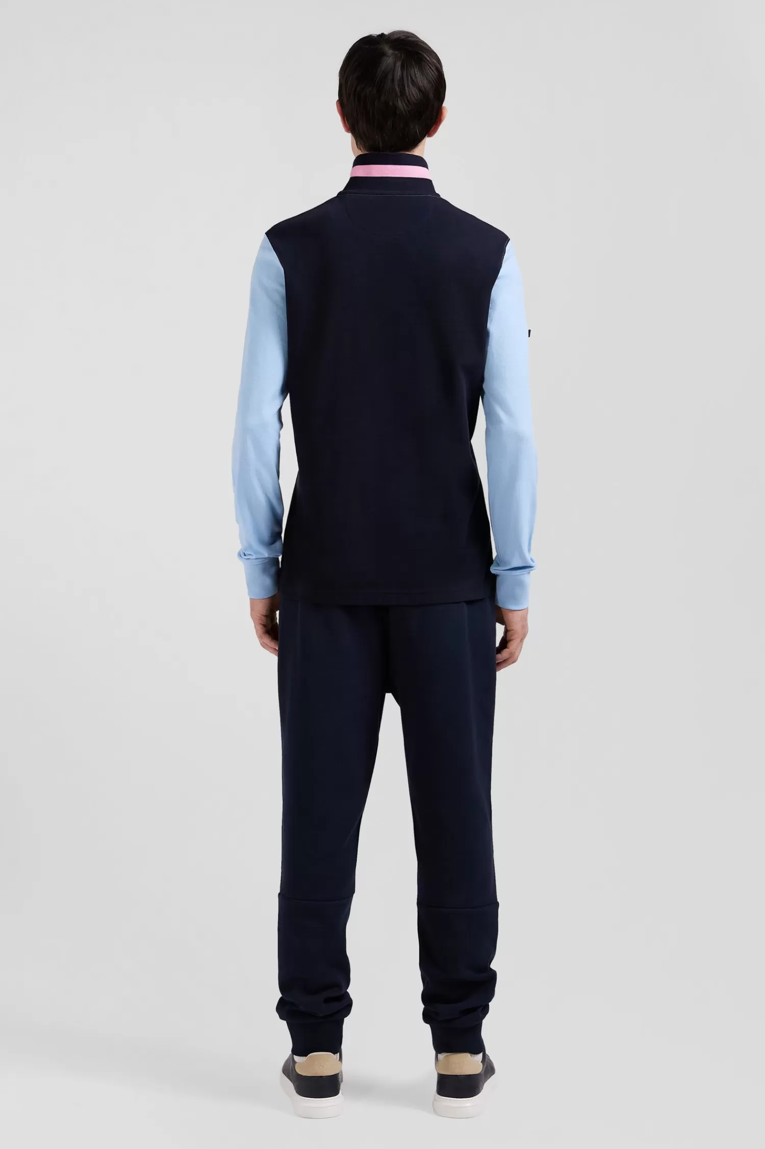 regular_sky_blue_longsleeved_cotton_piqu_polo_shirt_with_padded_embroidery_5.webp Eden Park Regular sky blue long-sleeved cotton piqué polo shirt with padded embroidery< Polos