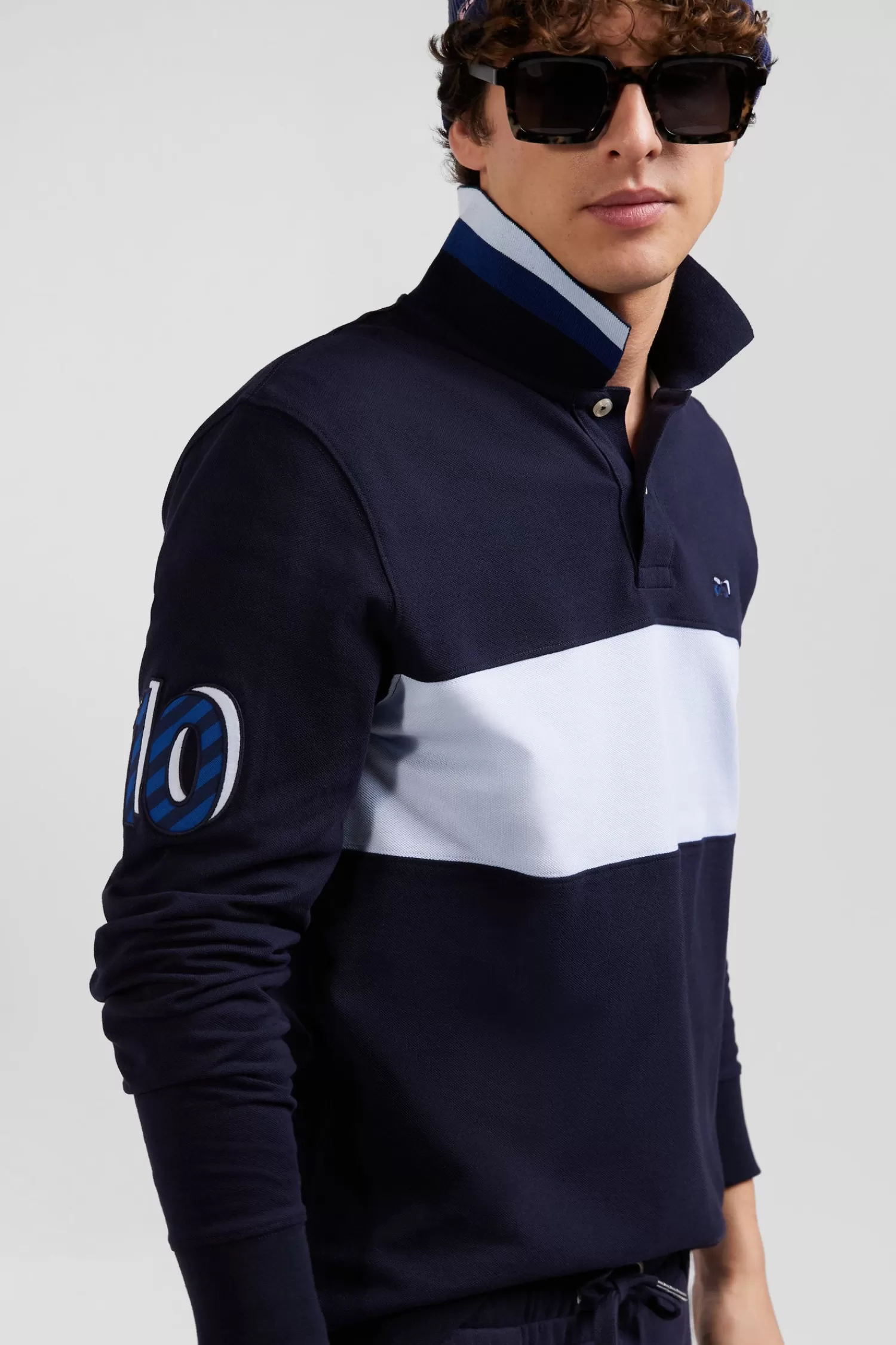 regular_sky_blue_longsleeved_cotton_piqu_polo_shirt_with_sleeve_embroidery_2.webp Eden Park Regular sky blue long-sleeved cotton piqué polo shirt with sleeve embroidery< Polos
