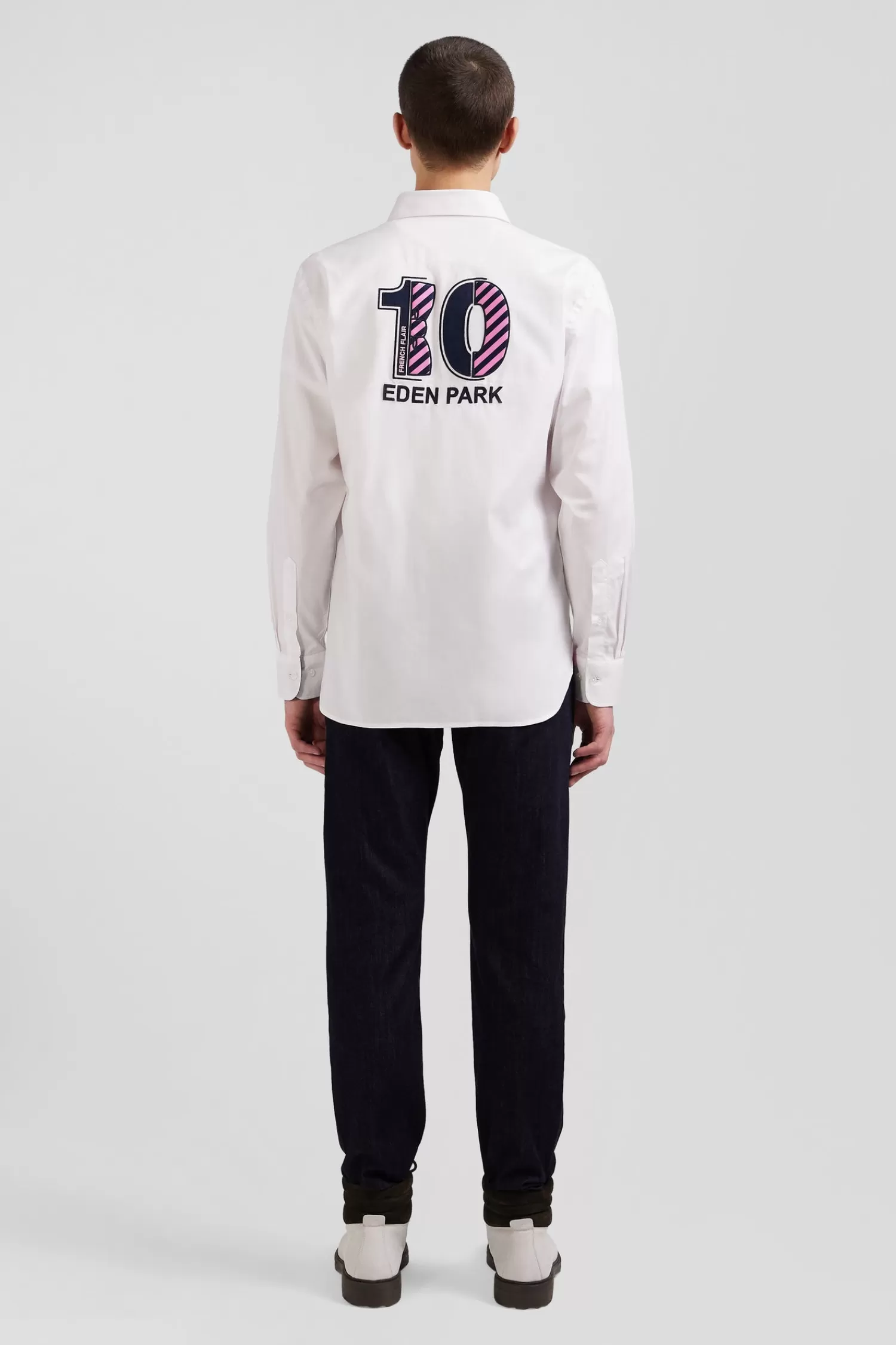 regular_white_cotton_shirt_with_back_n_embroidery_5.webp Eden Park Regular white cotton shirt with back N°10 embroidery< Shirts
