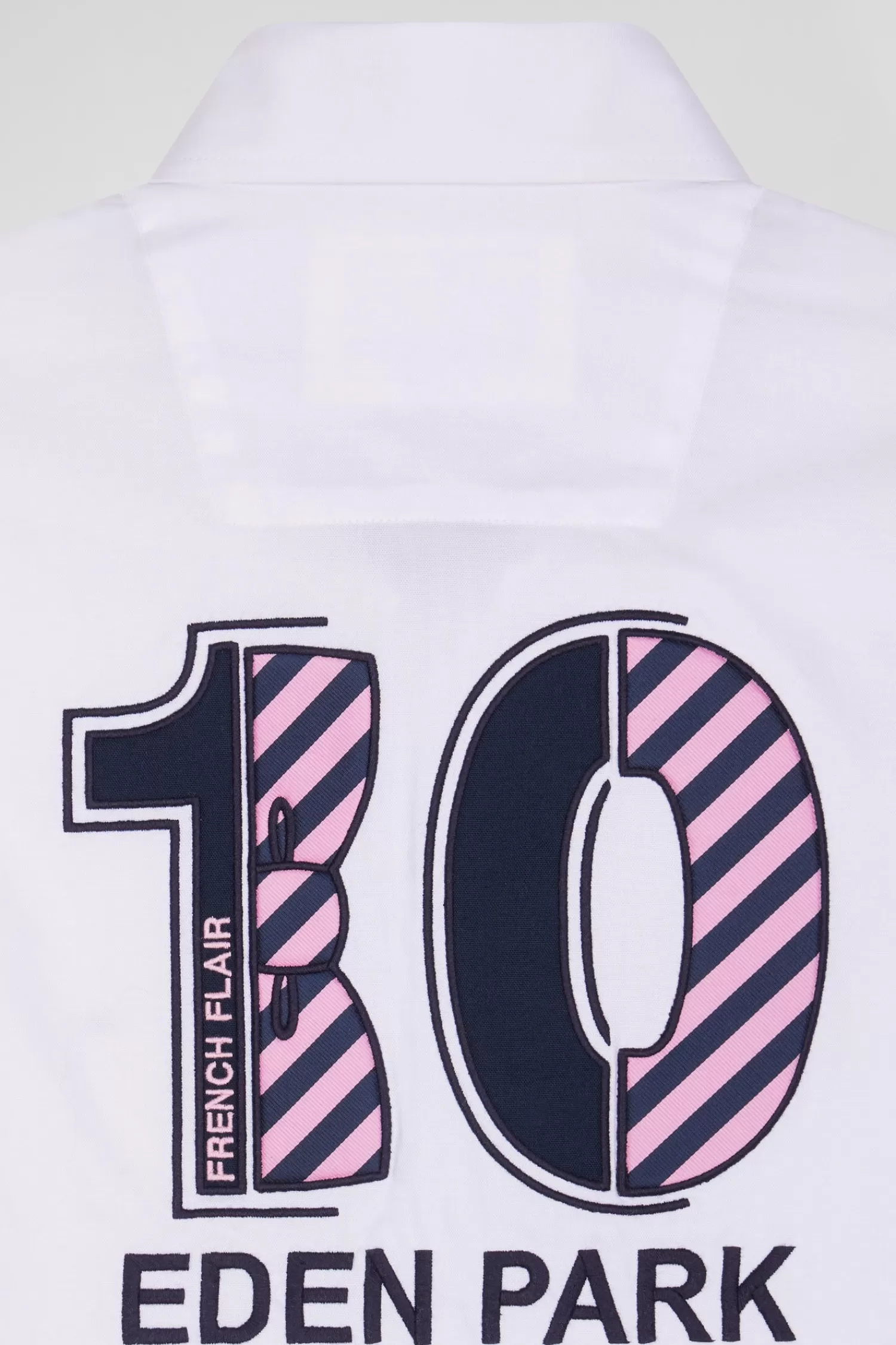 regular_white_cotton_shortsleeved_shirt_with_back__embroidery_8.webp Eden Park Regular white cotton short-sleeved shirt with back 10 embroidery< Short-sleeved Shirts