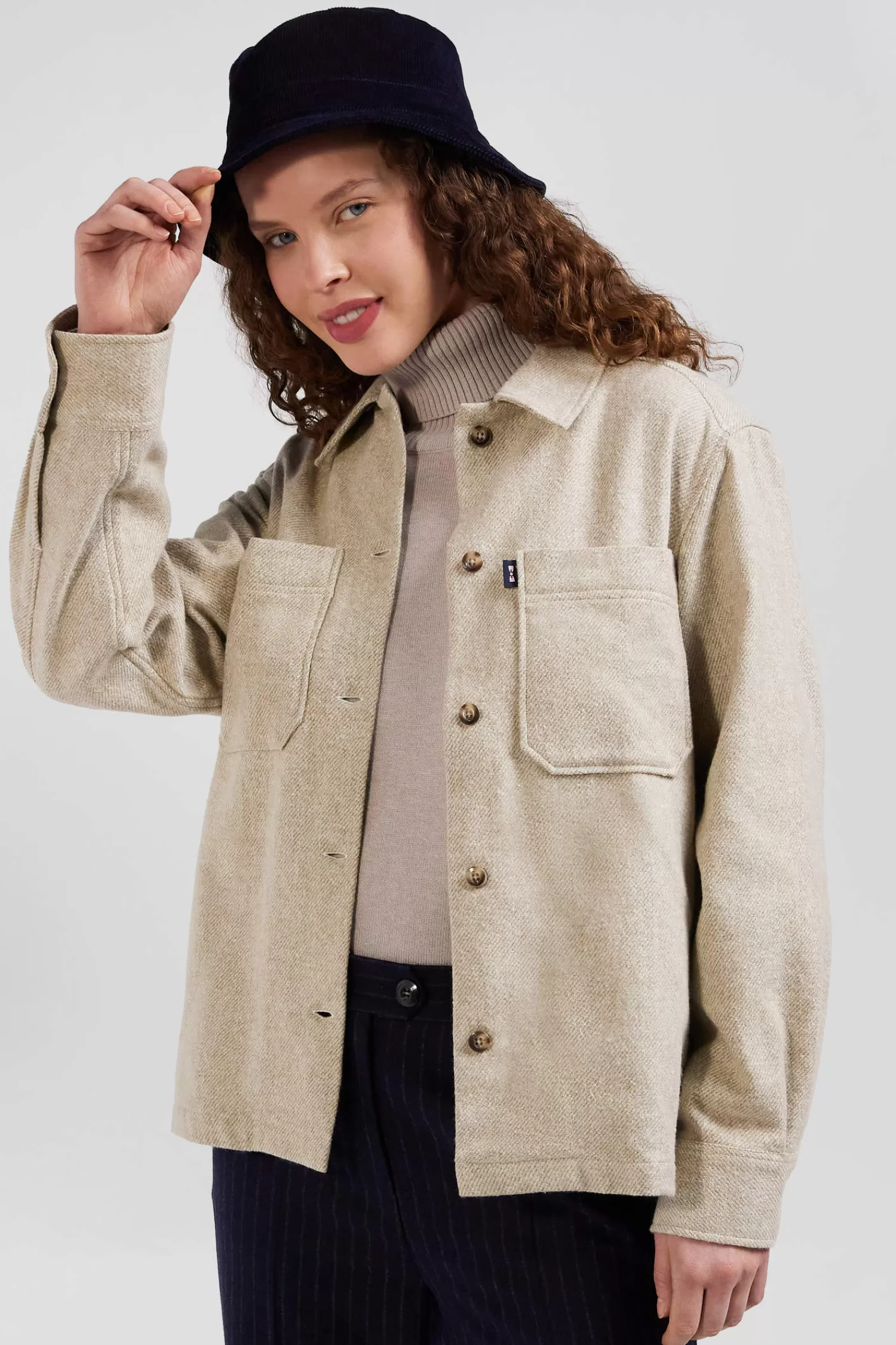 relax_beige_mixed_cotton_overshirt_with_patch_pockets_2.webp Eden Park Relax beige mixed cotton overshirt with patch pockets<Women Shirts | Shirts