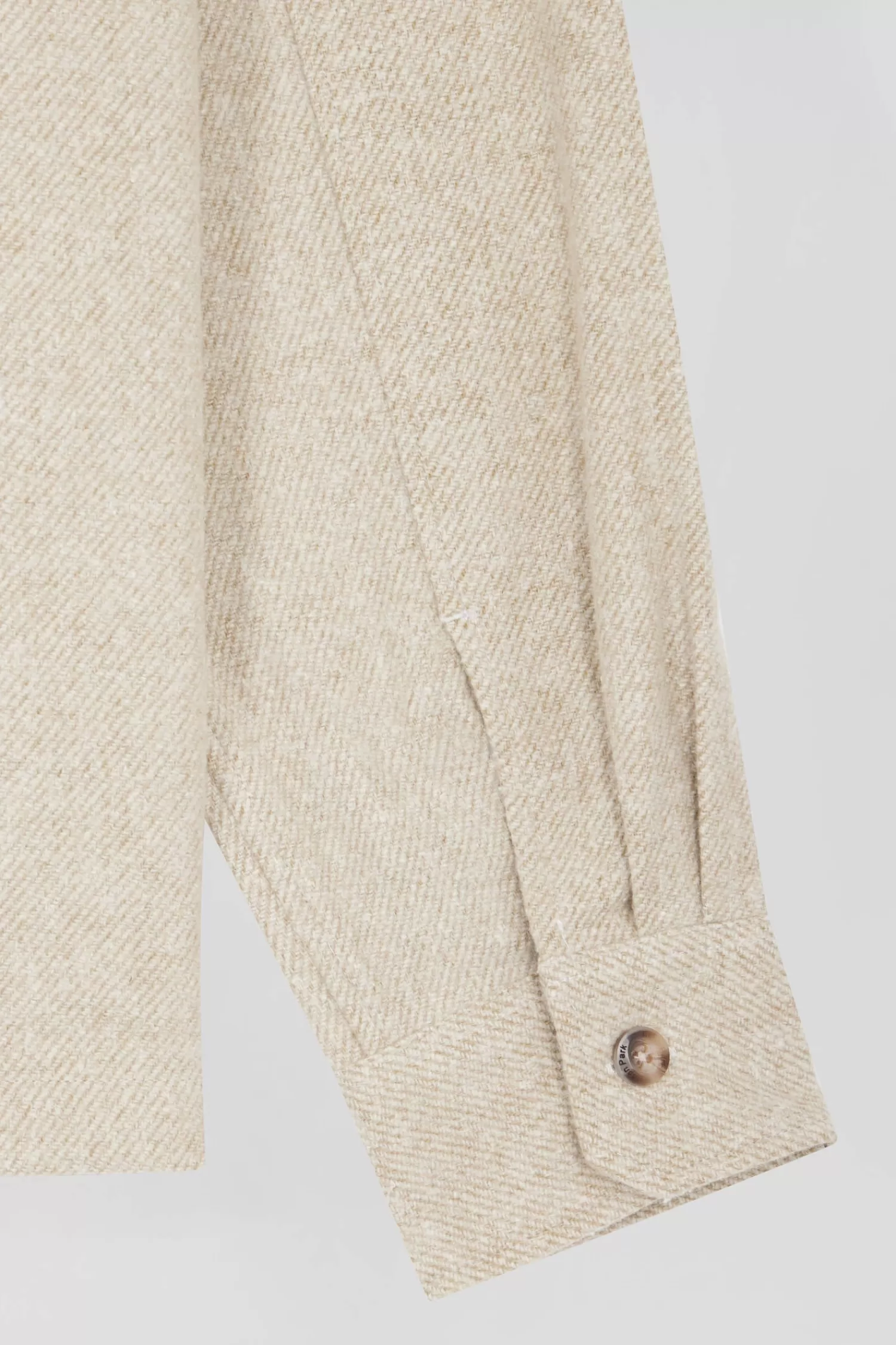 relax_beige_mixed_cotton_overshirt_with_patch_pockets_8.webp Eden Park Relax beige mixed cotton overshirt with patch pockets<Women Shirts | Shirts