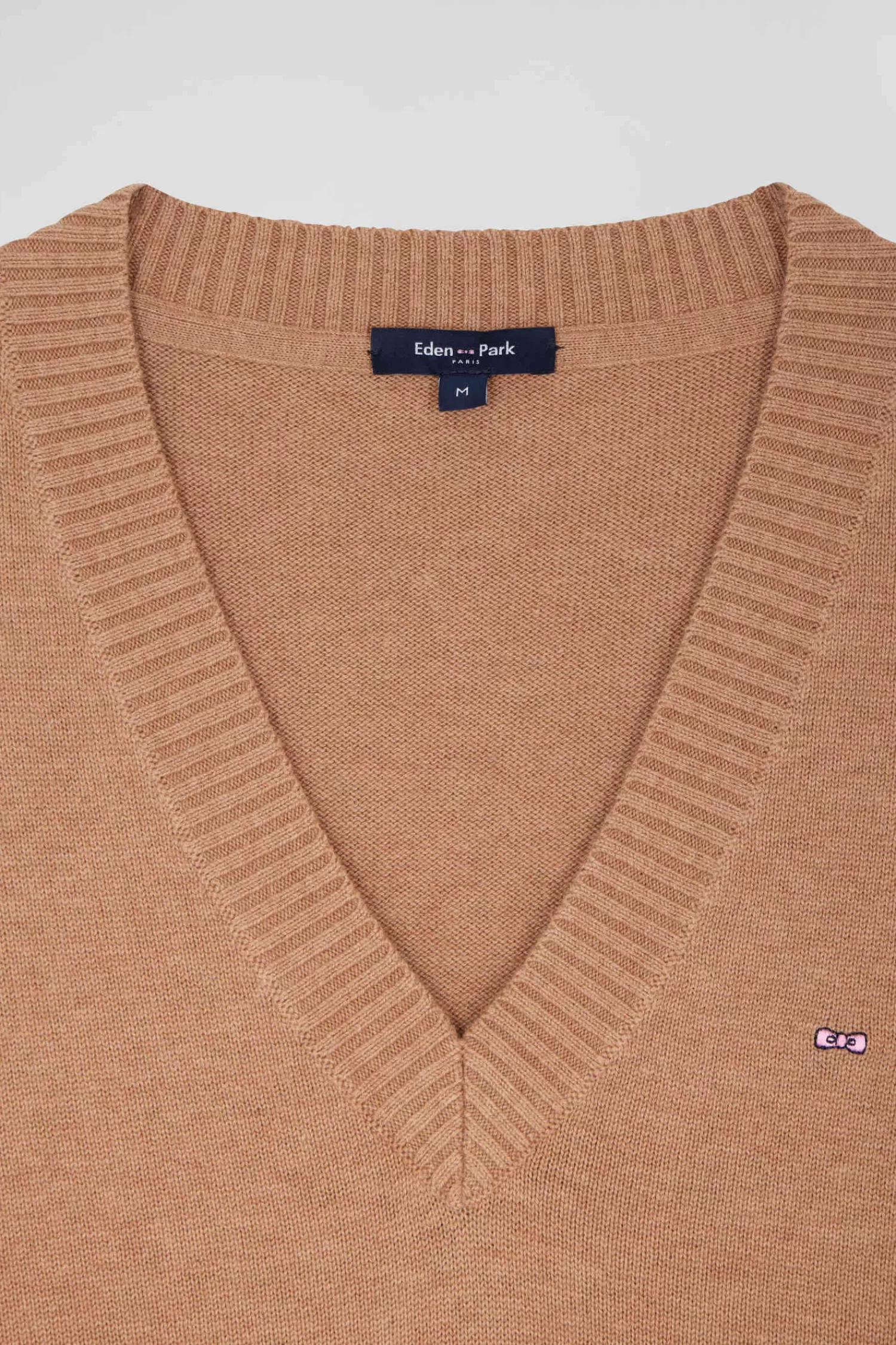 relax_camel_wool_and_cotton_vneck_jumper_6.webp Eden Park Relax camel wool and cotton V-neck jumper<Women Sweaters