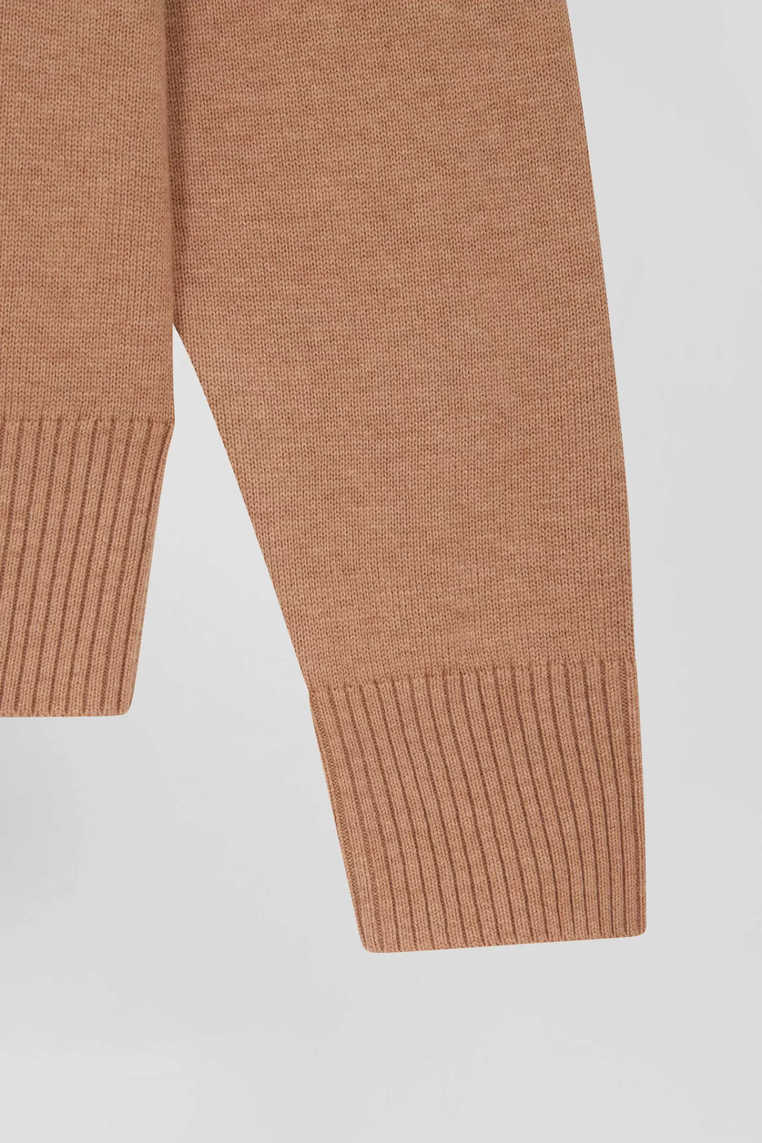 relax_camel_wool_and_cotton_vneck_jumper_8.webp Eden Park Relax camel wool and cotton V-neck jumper<Women Sweaters