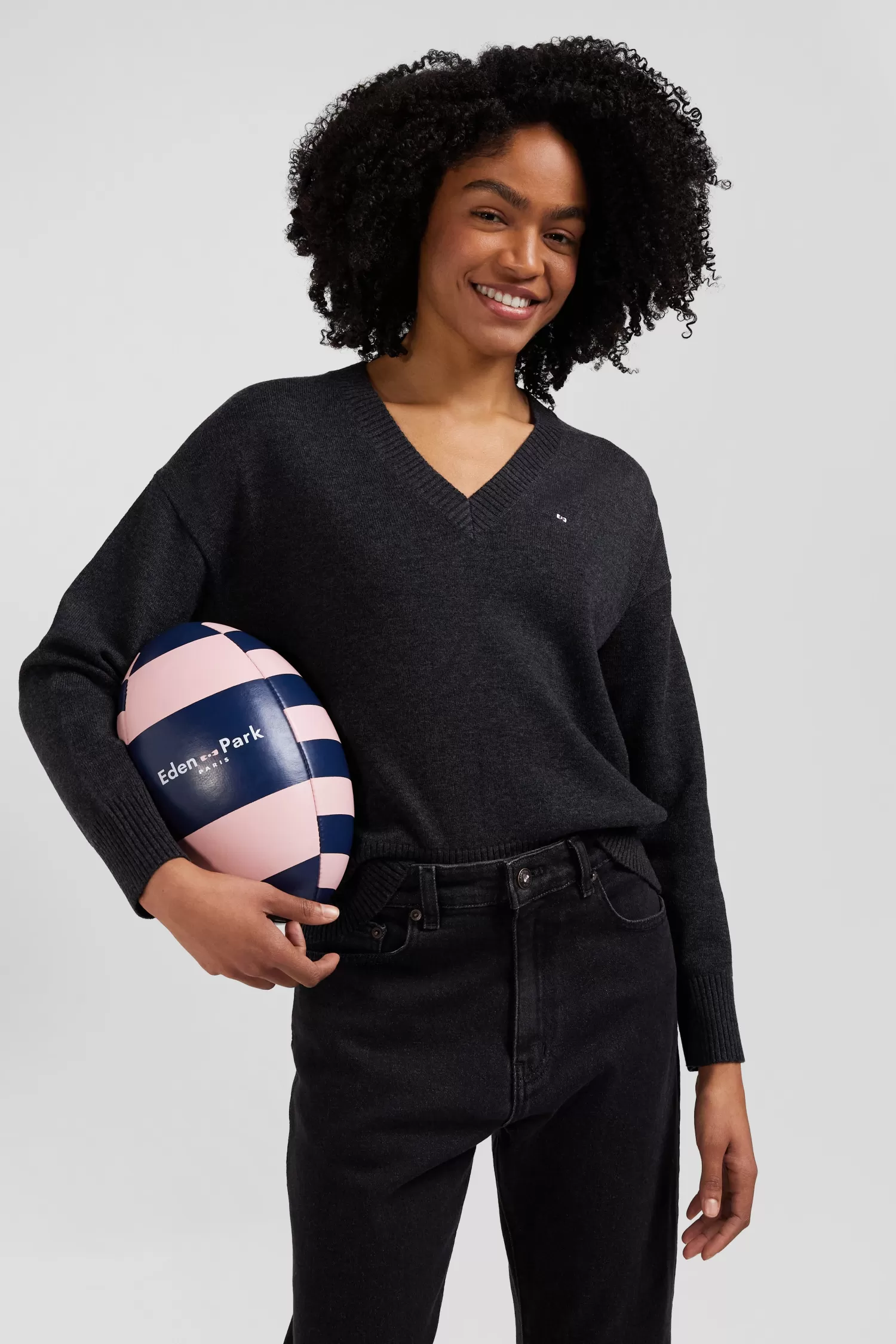 relax_dark_grey_mottled_wool_and_cotton_vneck_jumper_2.webp Eden Park Relax dark grey mottled wool and cotton V-neck jumper<Women Sweaters