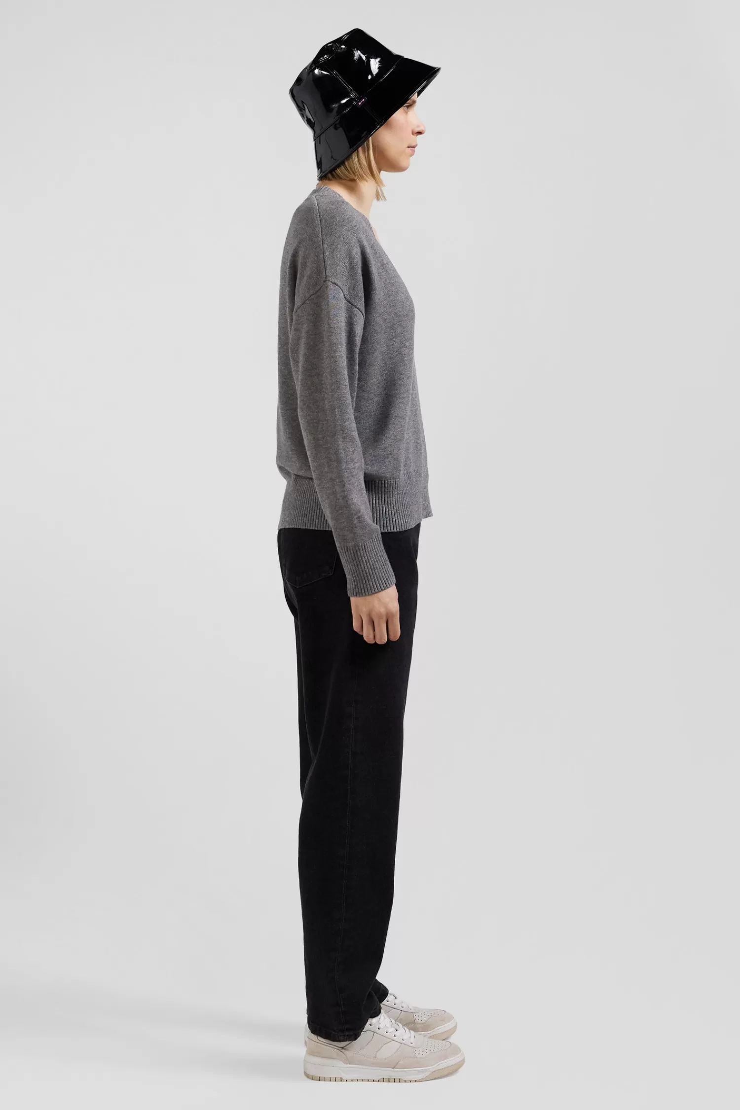 relax_light_grey_wool_and_cotton_vneck_jumper_4.webp Eden Park Relax light grey wool and cotton V-neck jumper<Women Sweaters