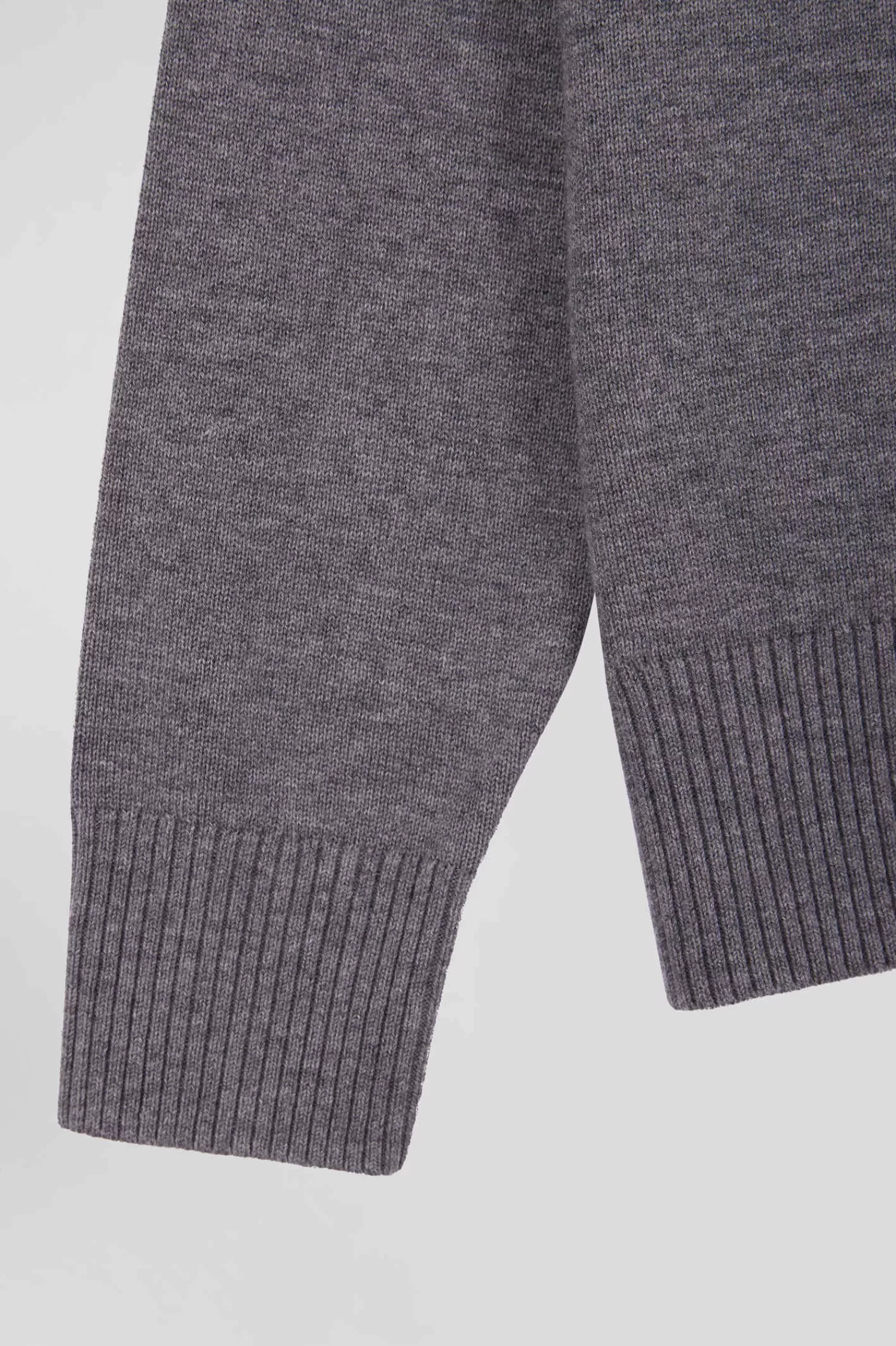 relax_light_grey_wool_and_cotton_vneck_jumper_7.webp Eden Park Relax light grey wool and cotton V-neck jumper<Women Sweaters
