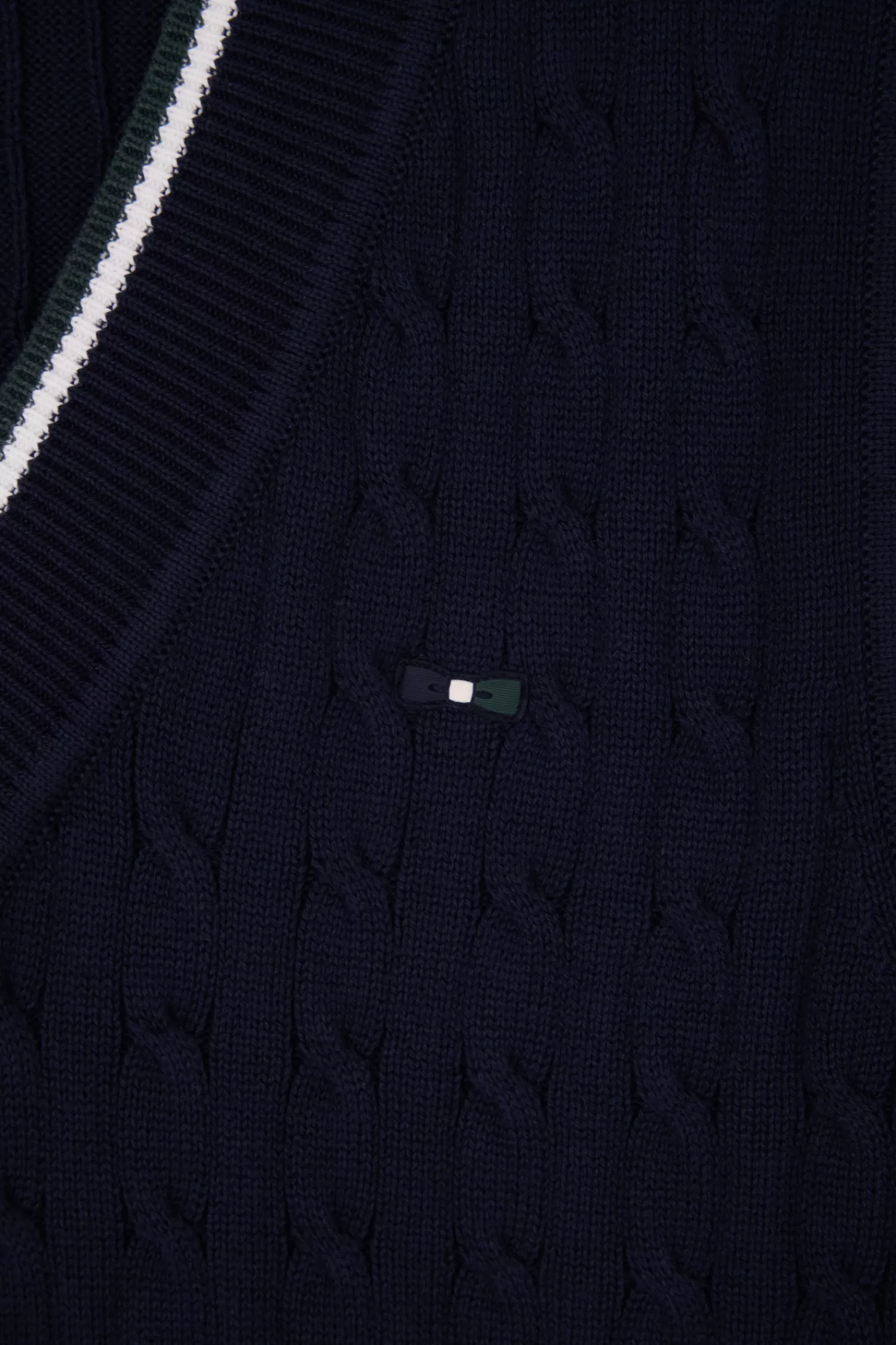 relax_navy_cableknit_cotton_vneck_sleeveless_jumper_7.webp Eden Park Relax navy cable-knit cotton V-neck sleeveless jumper<Women Sweaters