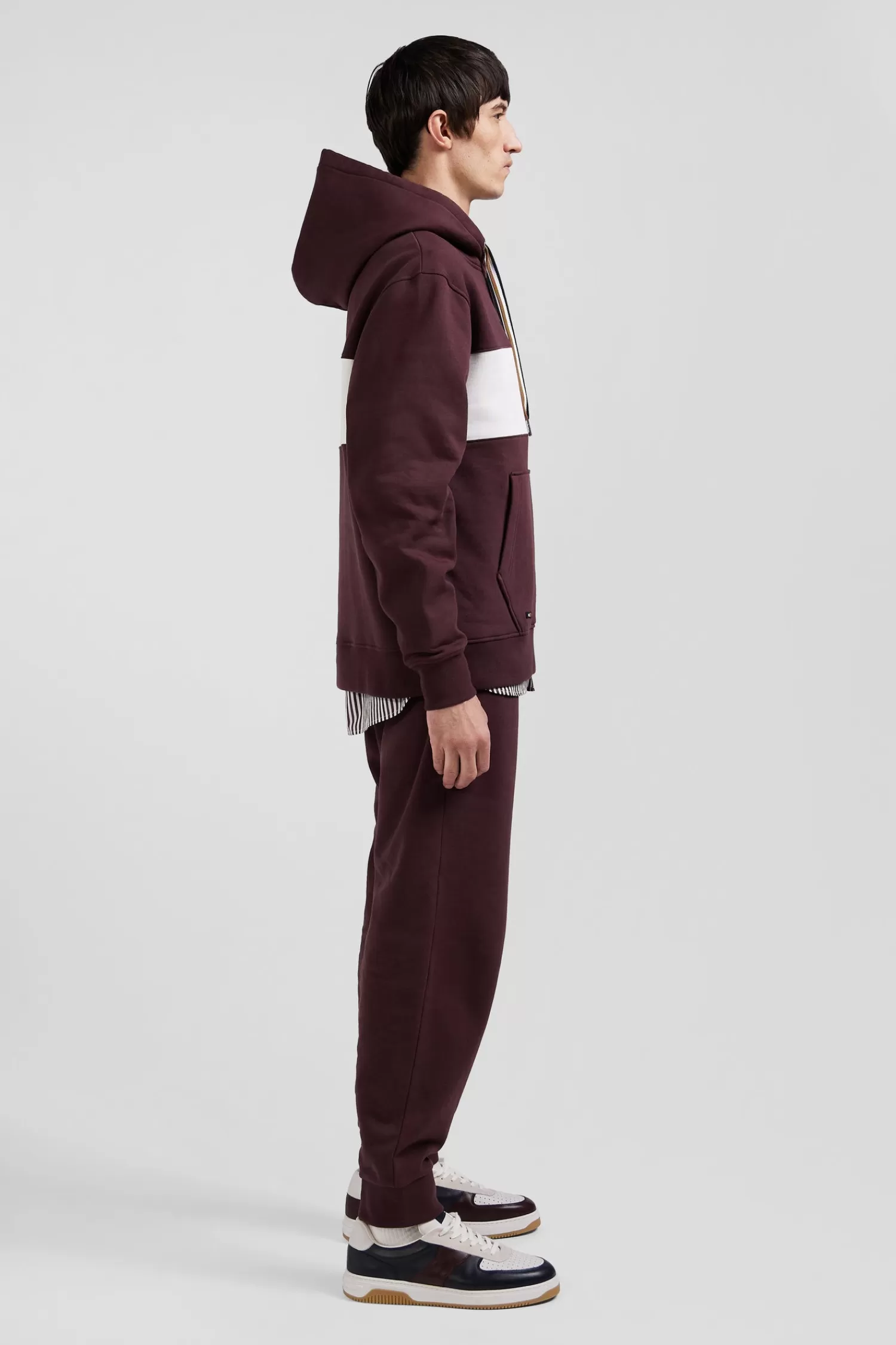 relaxed_burgundy_colorblock_cotton_hoodie_4.webp Eden Park Relaxed burgundy colorblock cotton hoodie< Sweatshirts