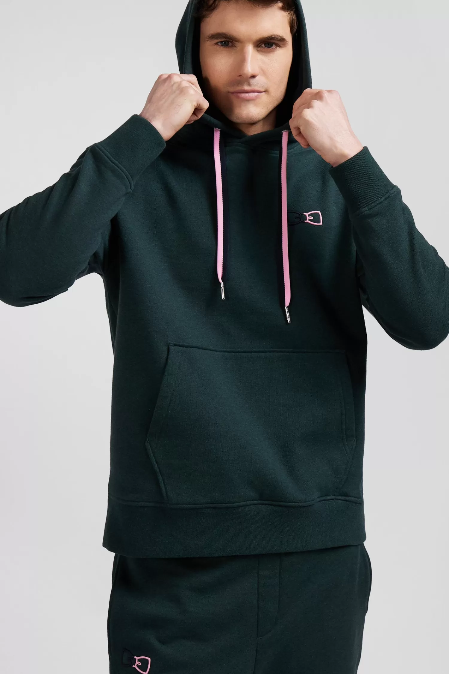 relaxed_green_cotton_hoodie_2.webp Eden Park Relaxed green cotton hoodie< Sweatshirts